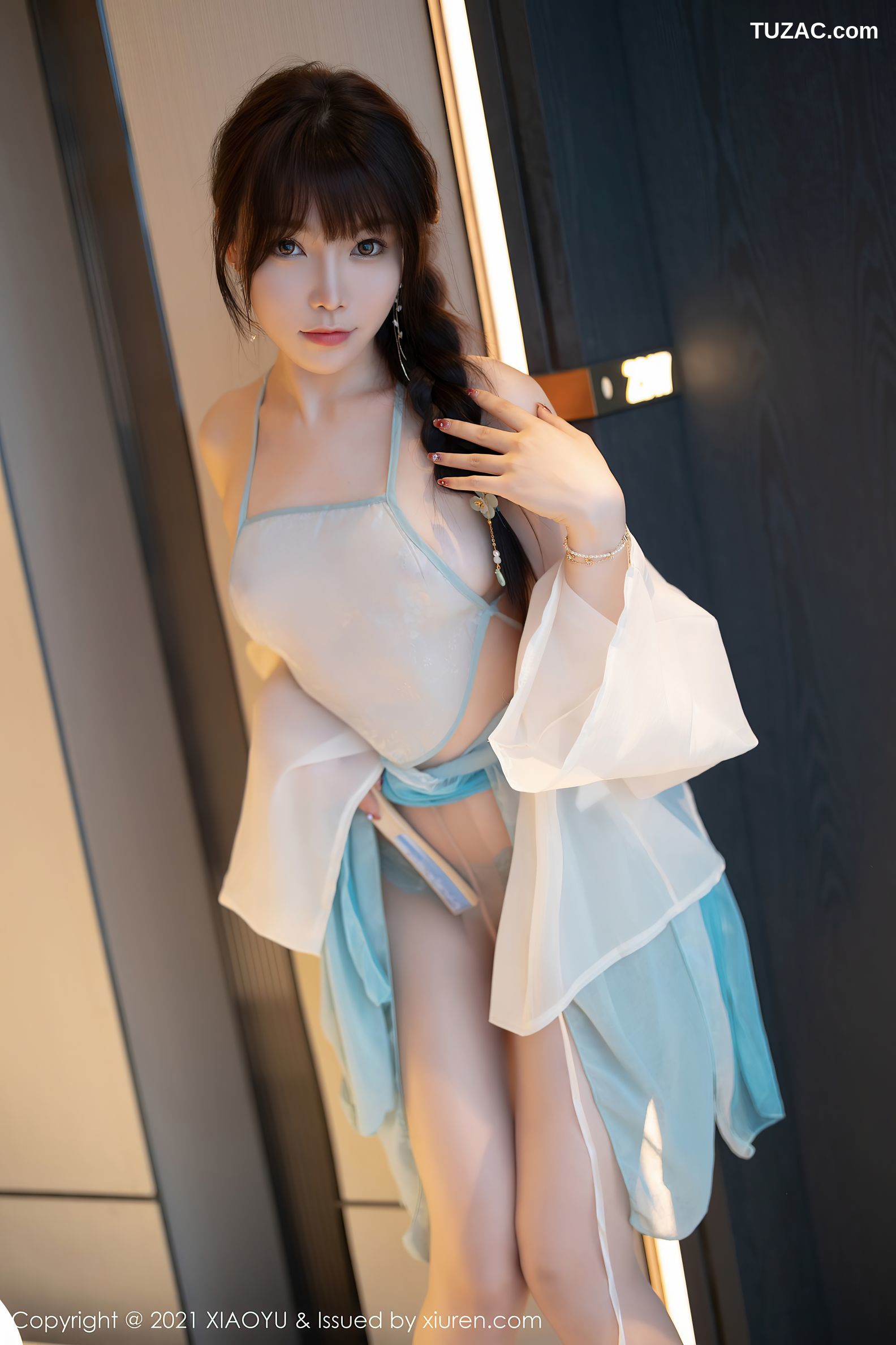 XiaoYu语画界-679-芝芝Booty-古韵着装超薄肉丝火辣身材-2021.12.20