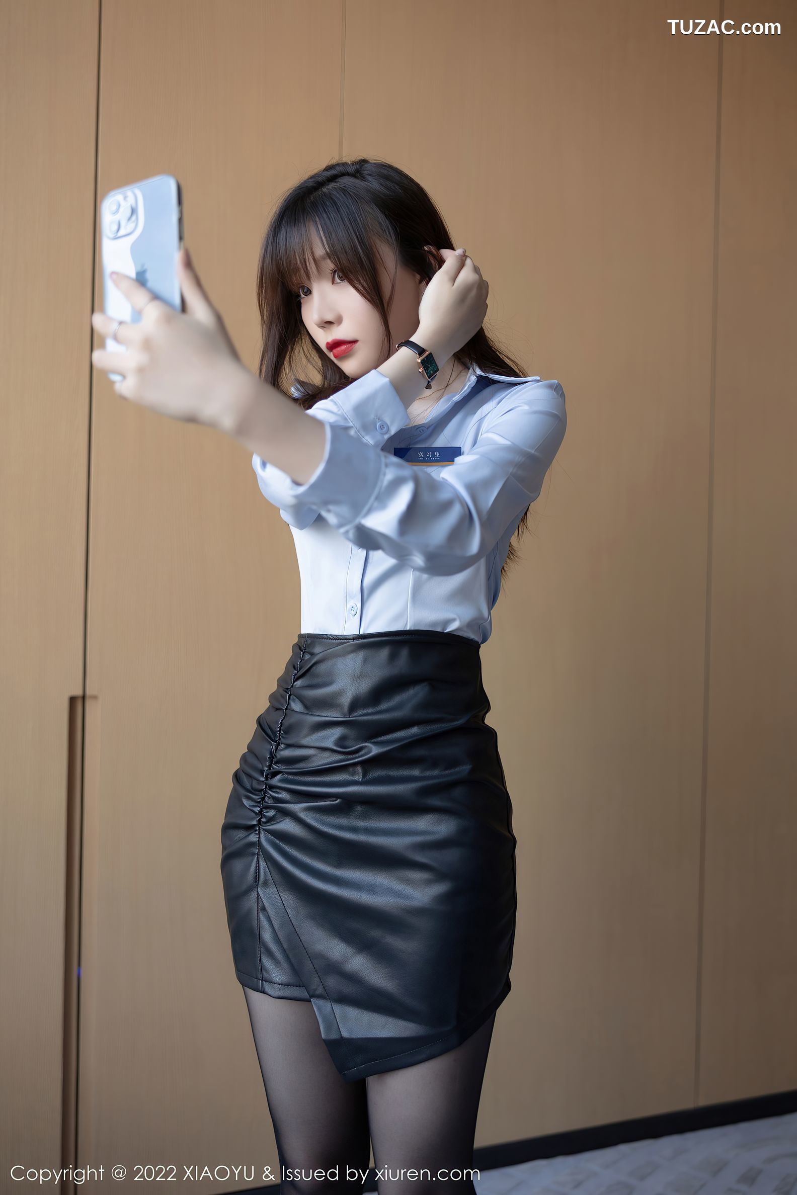 XiaoYu语画界-757-芝芝Booty-白衬衫黑皮裙黑丝-2022.04.14
