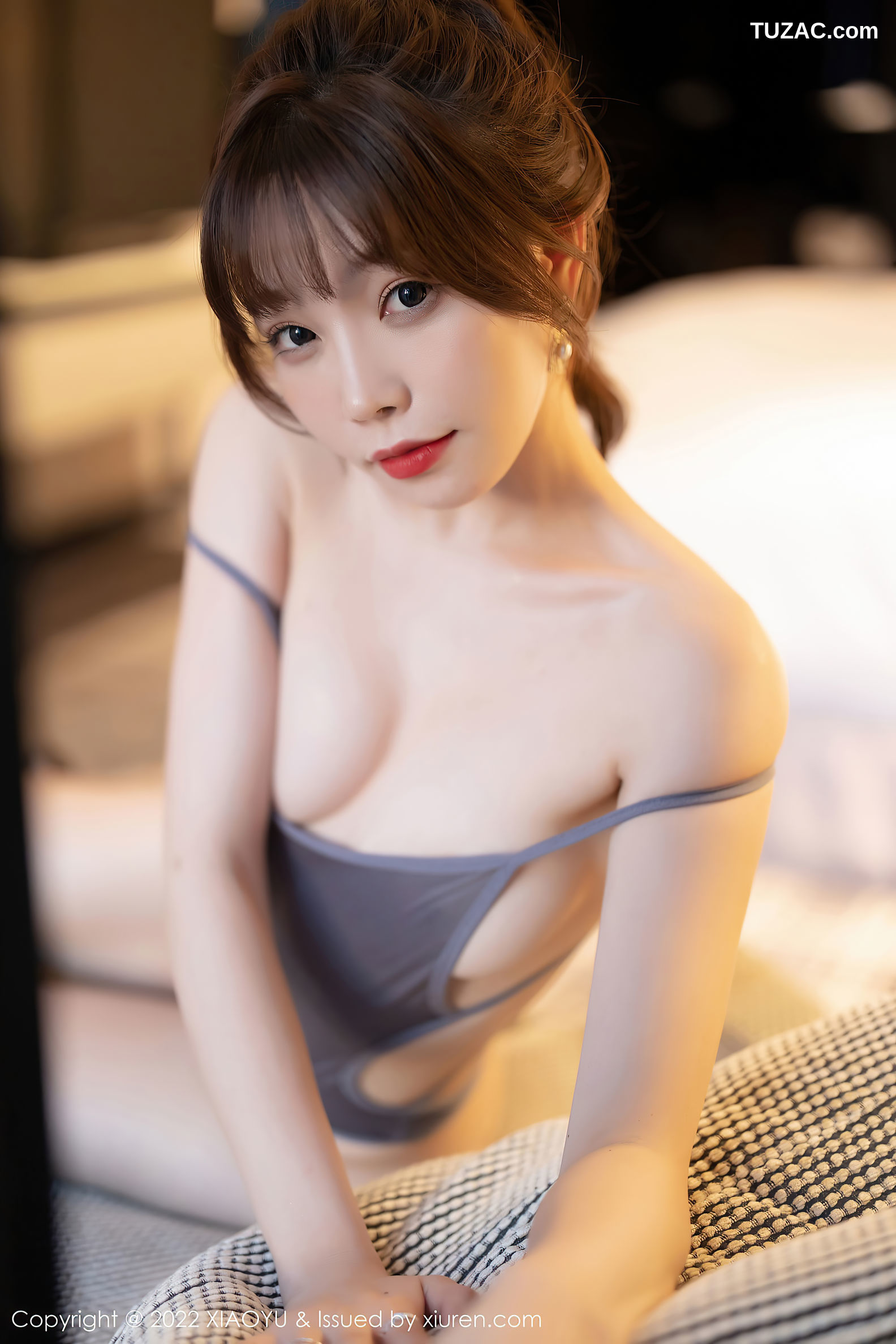 XiaoYu语画界-805-芝芝-灰色高叉连体衣灰色丝袜-2022.06.23