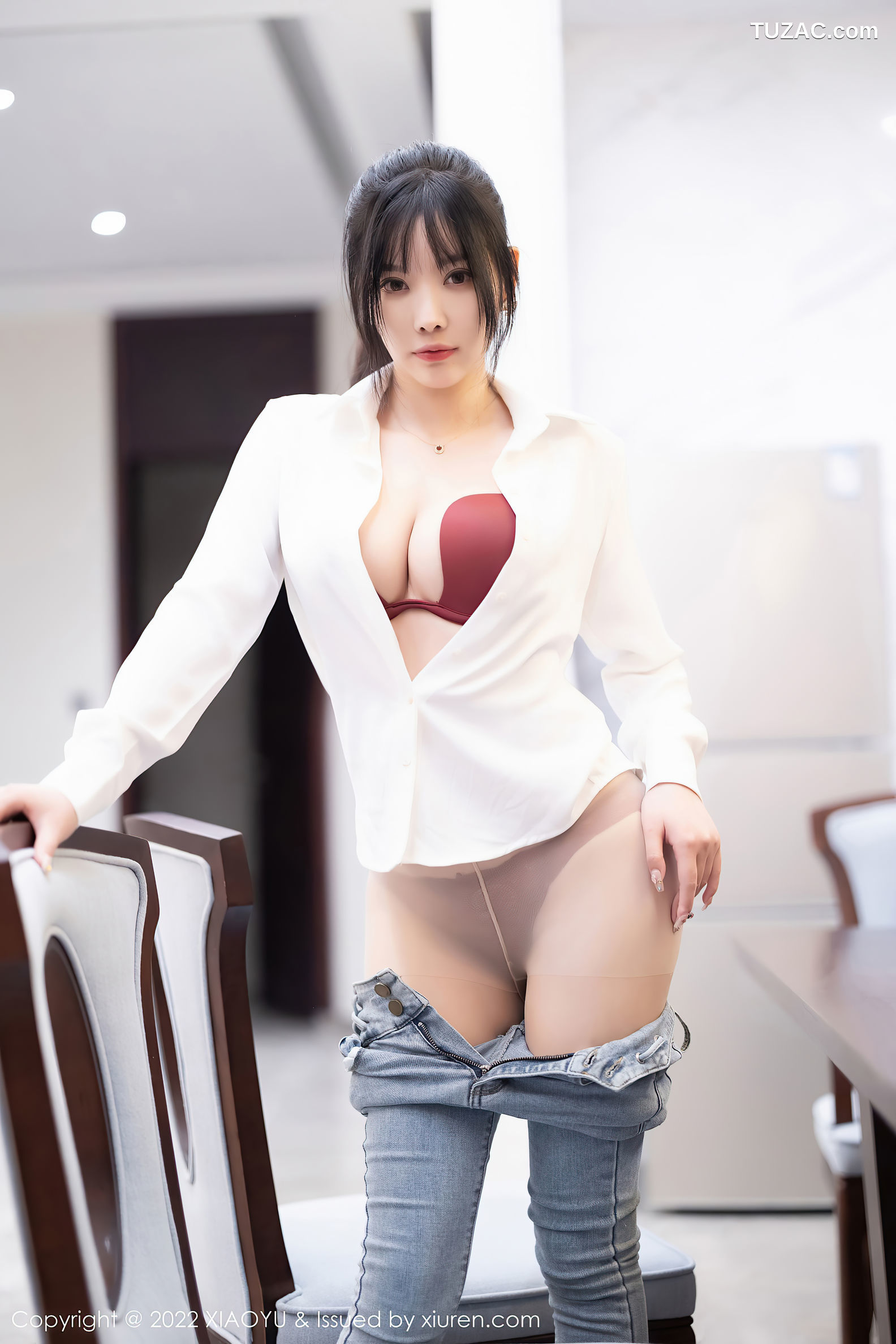 XiaoYu语画界-846-杨晨晨Yome-白衬衫牛仔裤红色内衣肉丝-2022.08.19