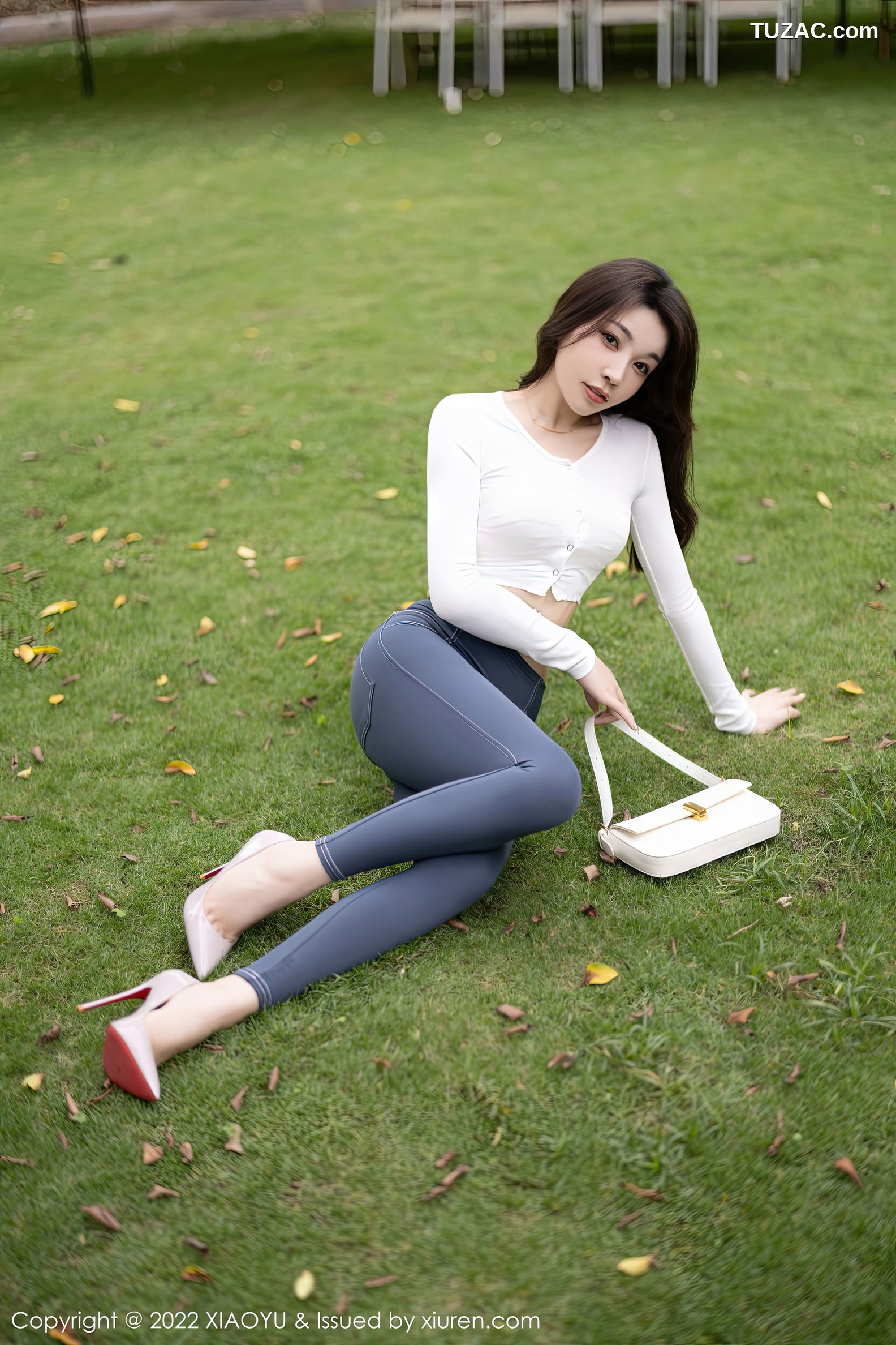 XiaoYu语画界-911-徐莉芝Booty-白色收身衣简约长裤-白色情趣内衣-2022.11.24