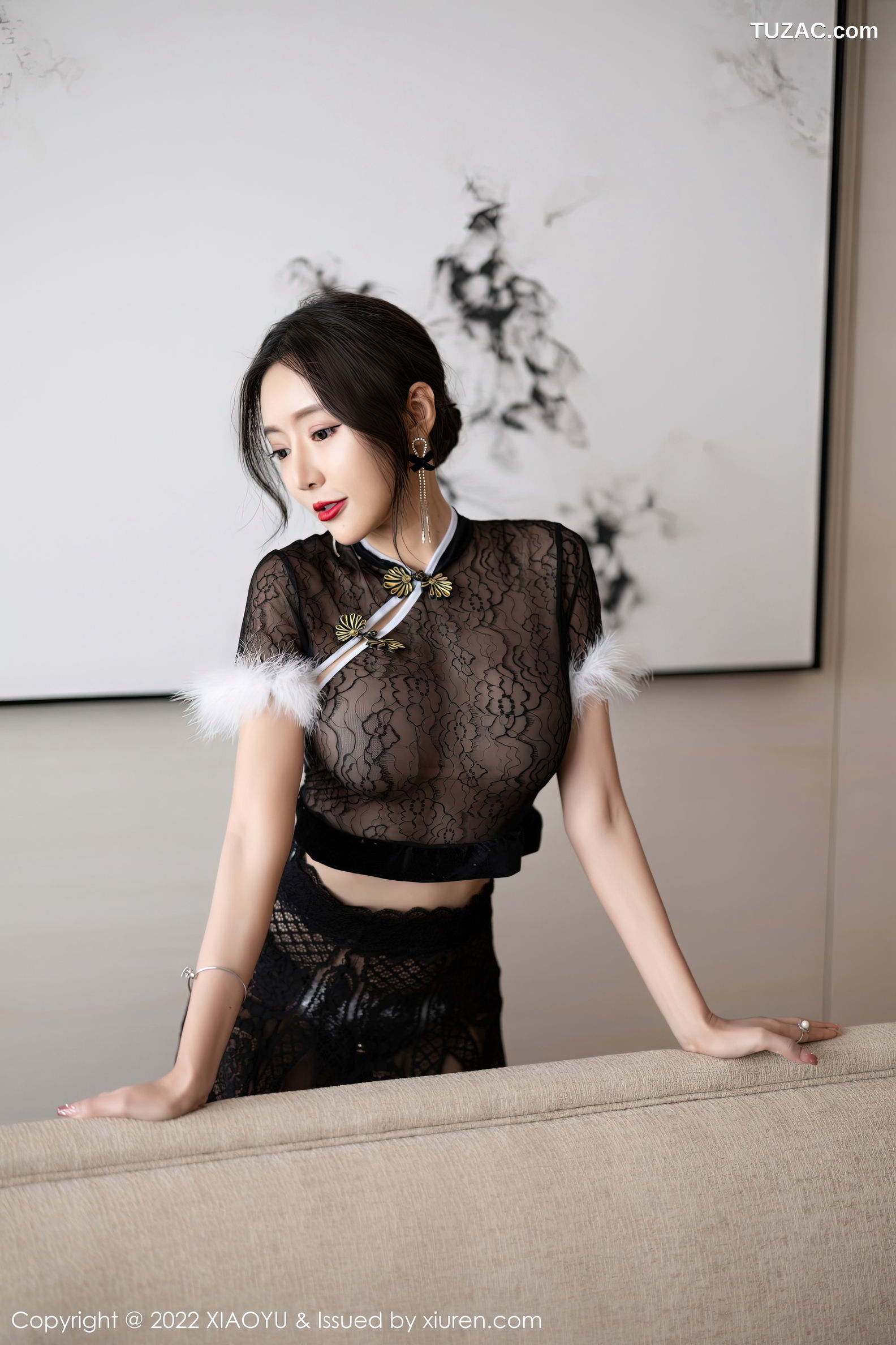 XiaoYu语画界-926-王馨瑶Yanni-黑色薄纱情趣旗袍蕾丝袜-2022.12.15