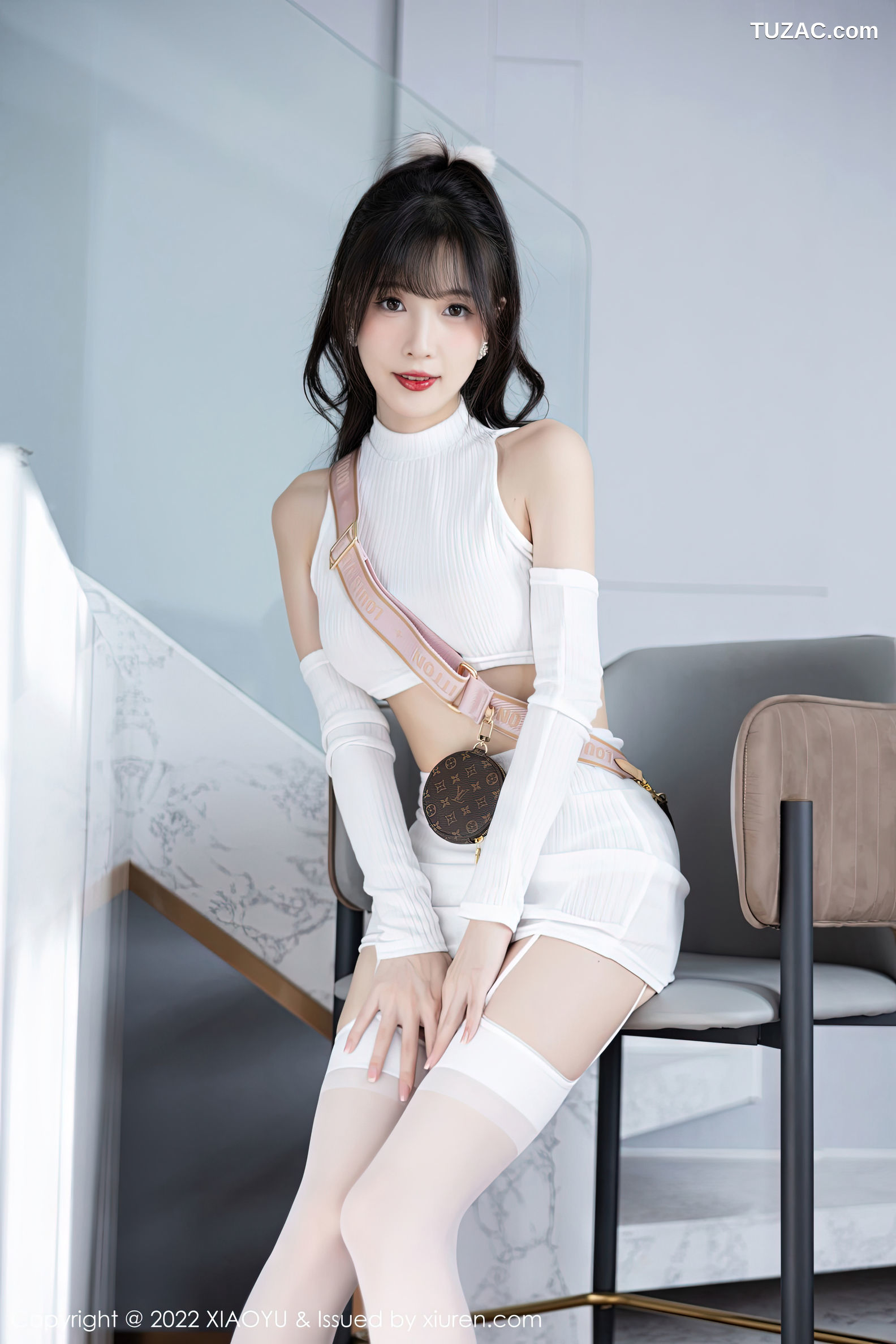 XiaoYu语画界-928-林星阑-白色抹胸内衣白丝吊带袜-2022.12.19