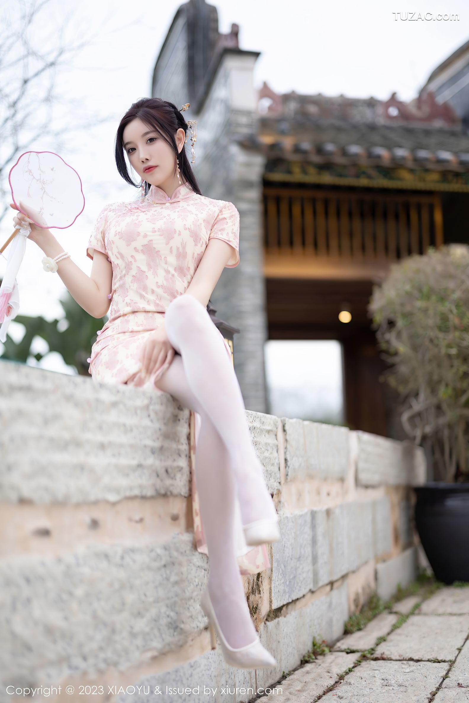 XiaoYu语画界-993-杨晨晨Yome-浅色旗袍白色蕾丝内衣白丝-2023.03.24