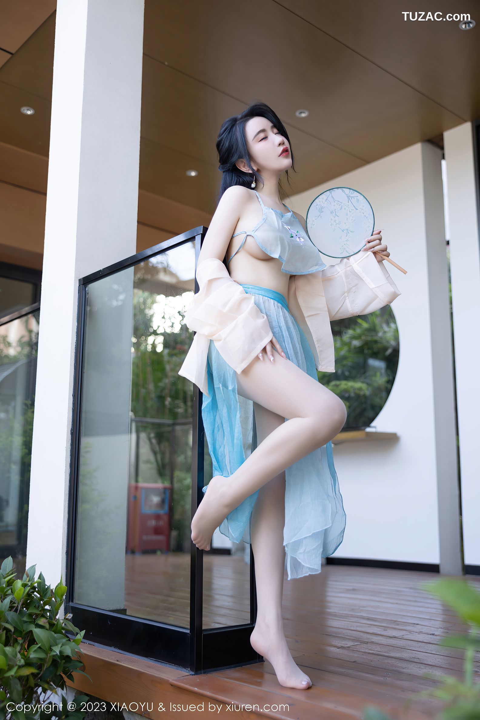 XiaoYu语画界-1057-Cherry樱桃酱-杭州旅拍-古风淡蓝纱肚兜-2023.06.27