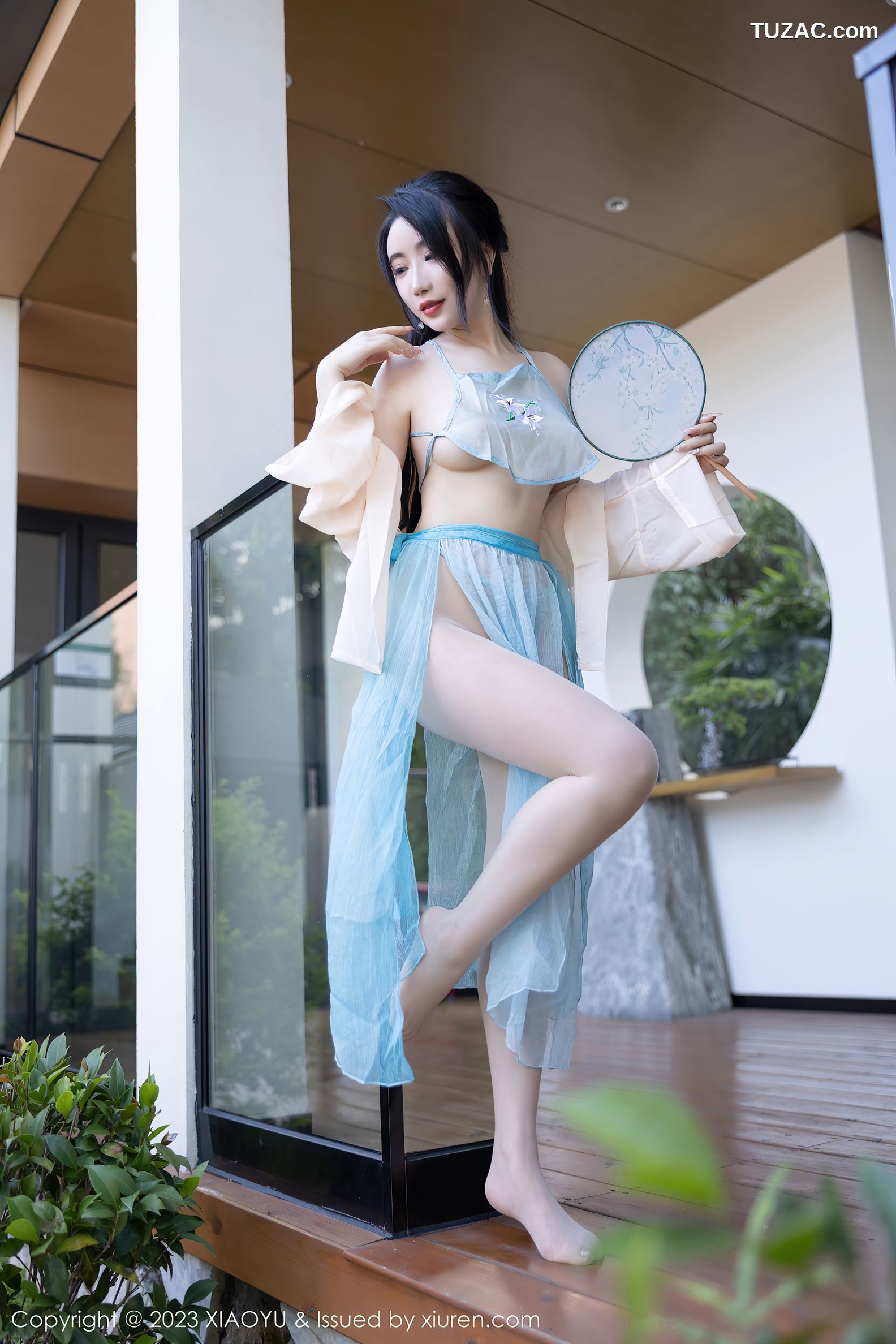 XiaoYu语画界-1057-Cherry樱桃酱-杭州旅拍-古风淡蓝纱肚兜-2023.06.27