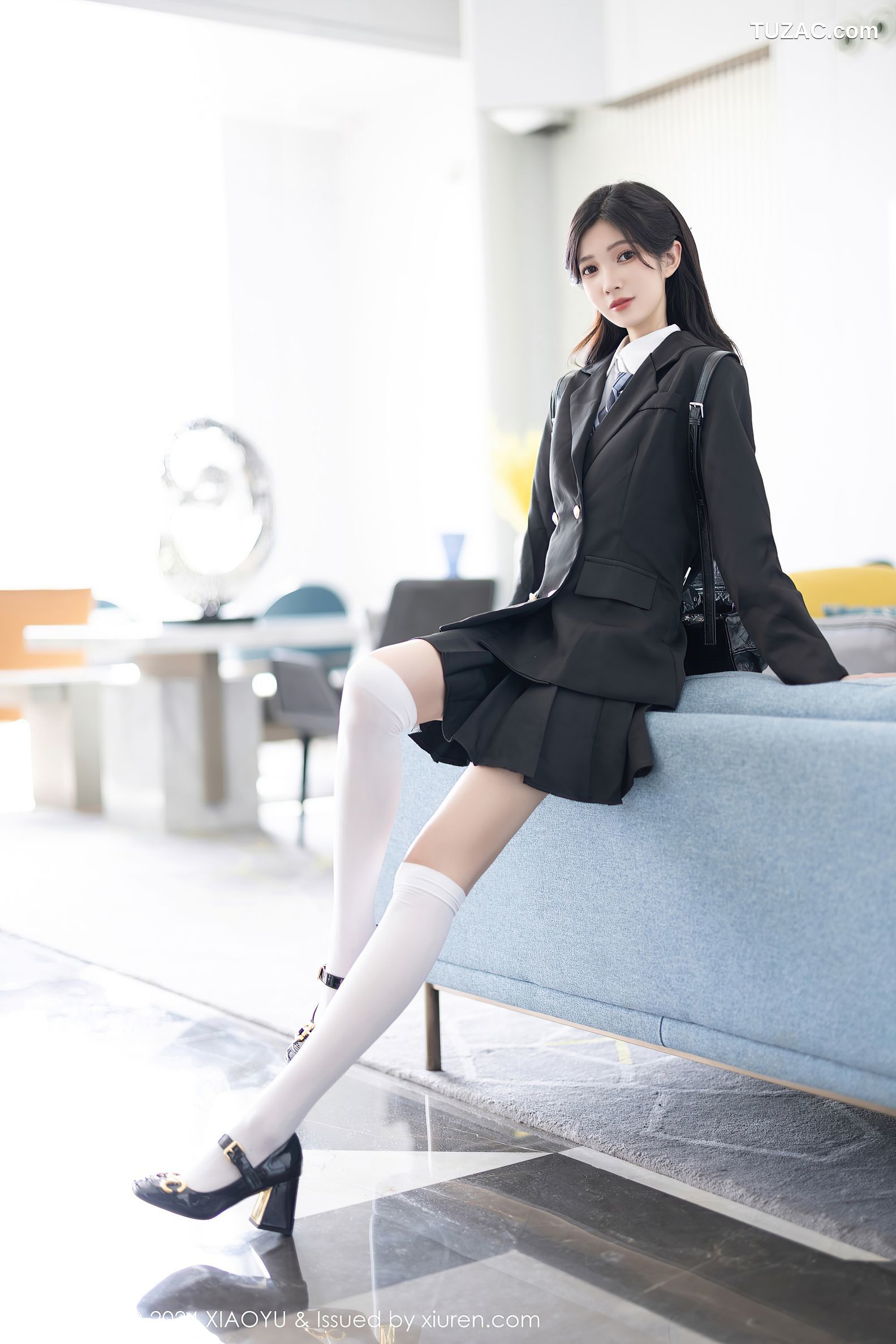 XiaoYu语画界-1204-程程程-深色日系学生服白衬衫黑短裙黑色内衣-2024.02.19