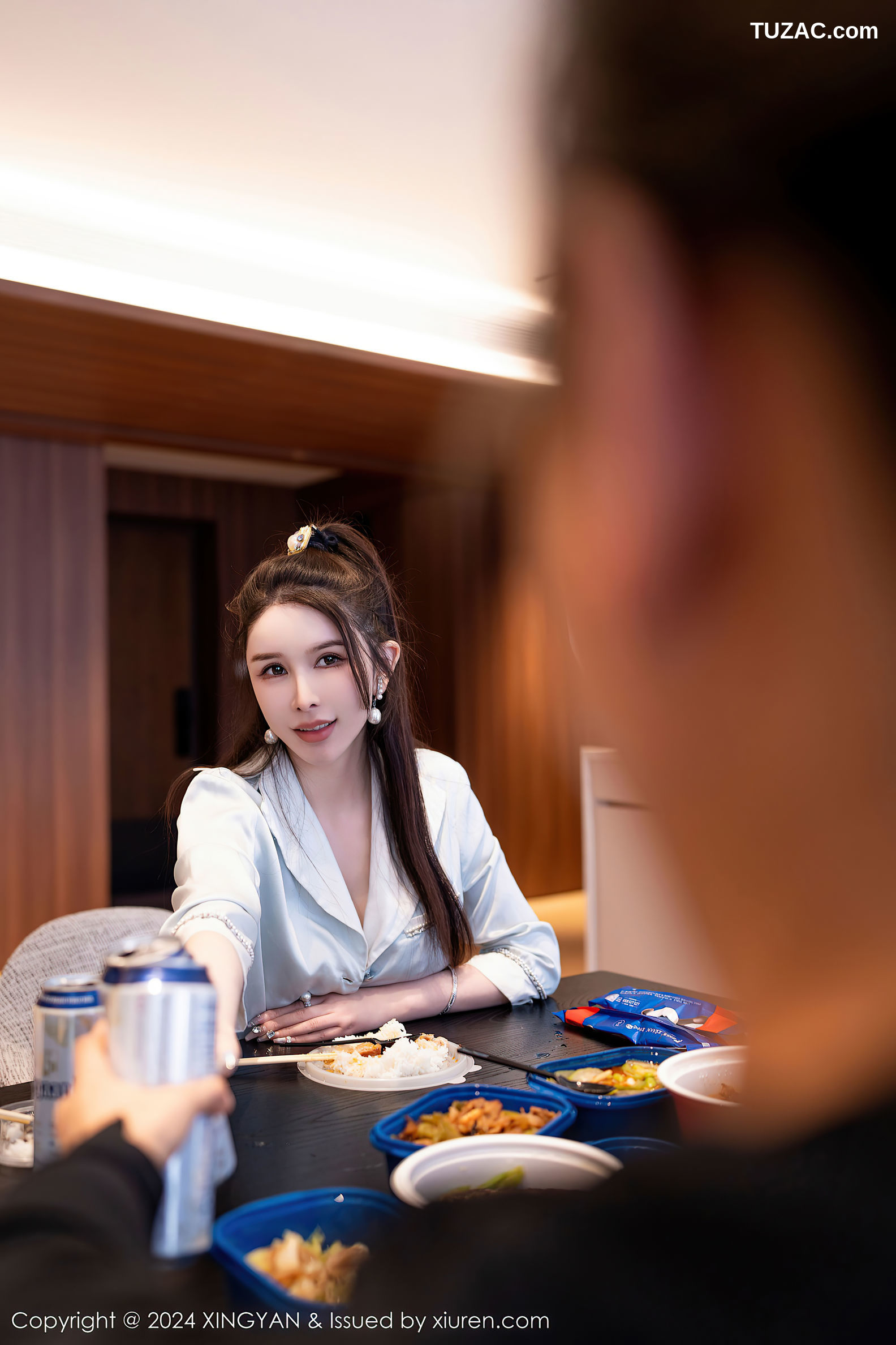 XingYan星颜社-258-潘思沁-李丽莎-家庭聚会换妻大尺度爆乳-2024.07.19