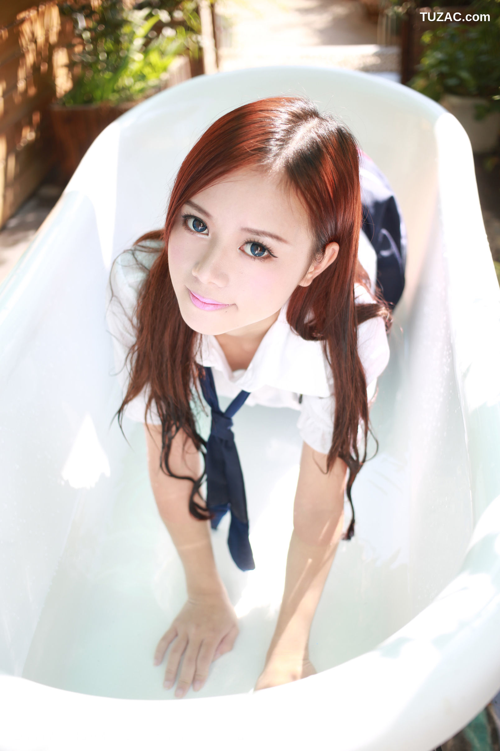 XiuRen秀人网-014-Toro羽住-《美媛馆邻家女神》-2013.09.22