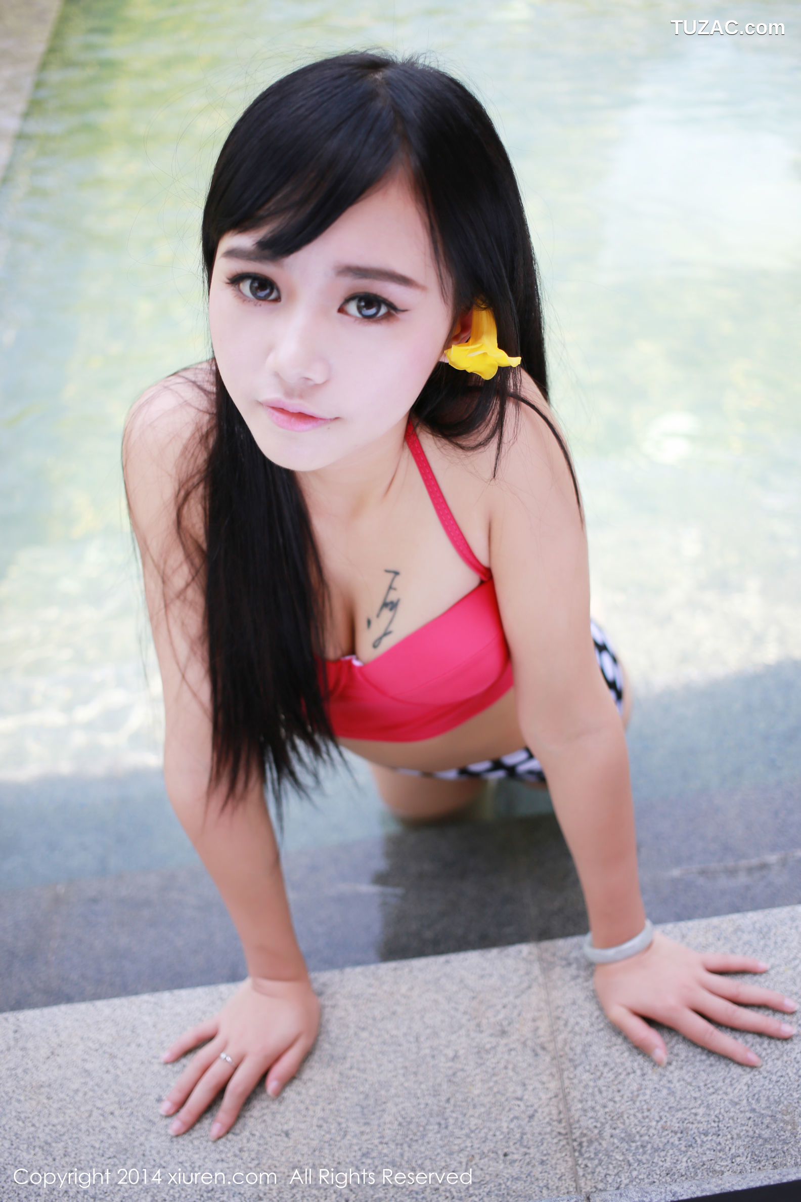 XiuRen秀人网-153-Toro羽住-邻家女神-《三亚第2套》-2014.06.05