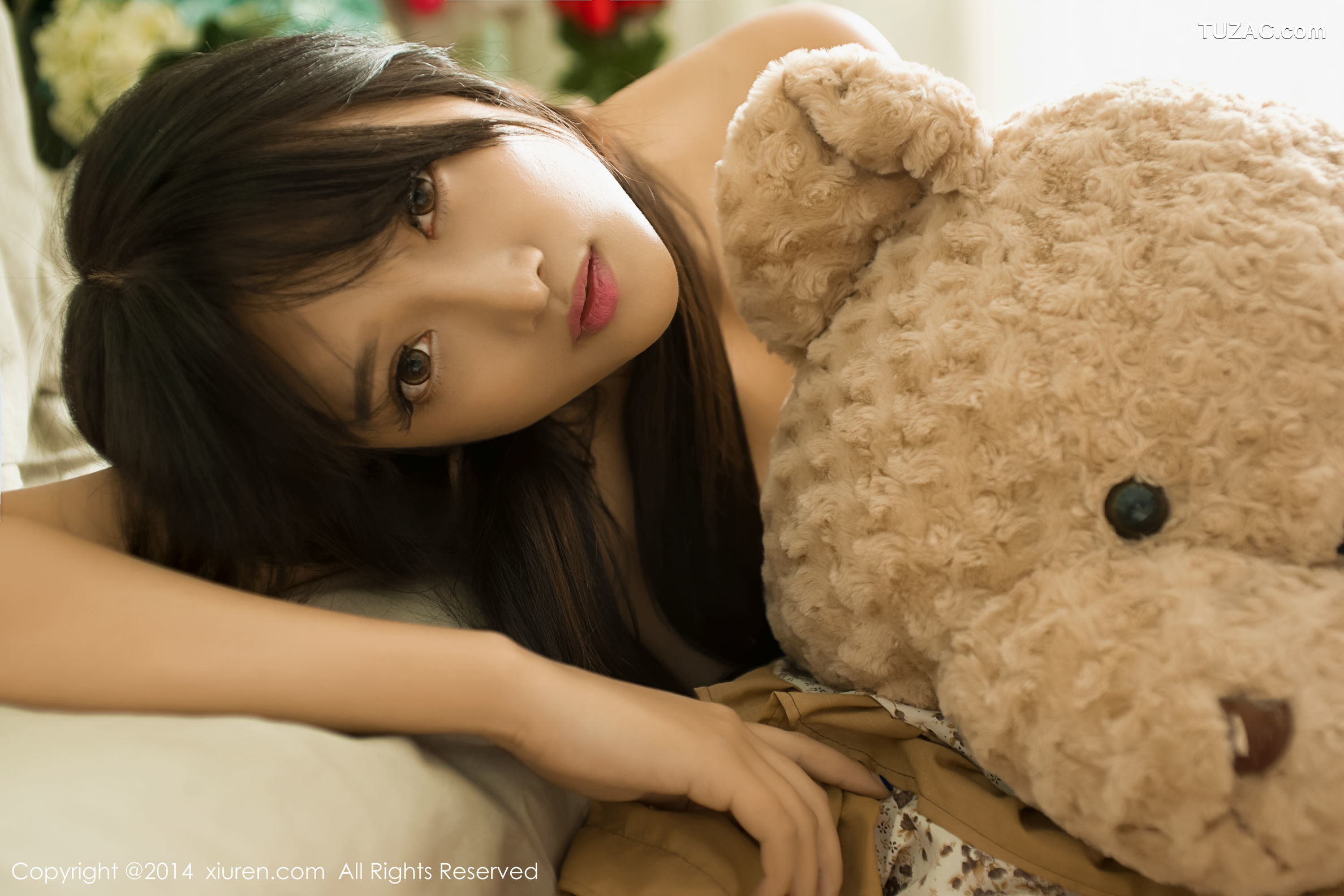 XiuRen秀人网-217-静颜宁-《可爱居家少女》-2014.09.26