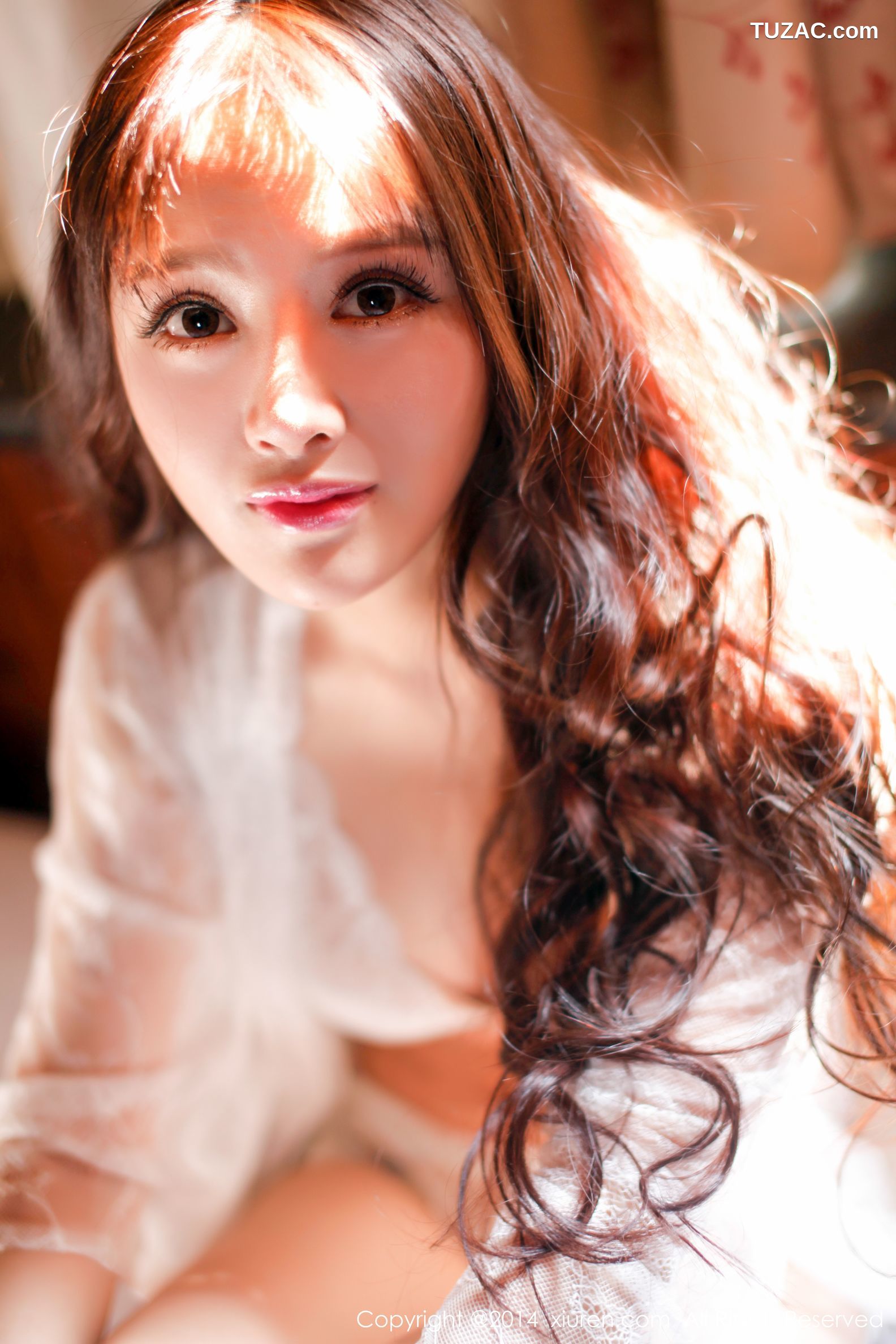 XiuRen秀人网-225-高溜Milkcat-《蕾丝-运动装》-2014.10.16