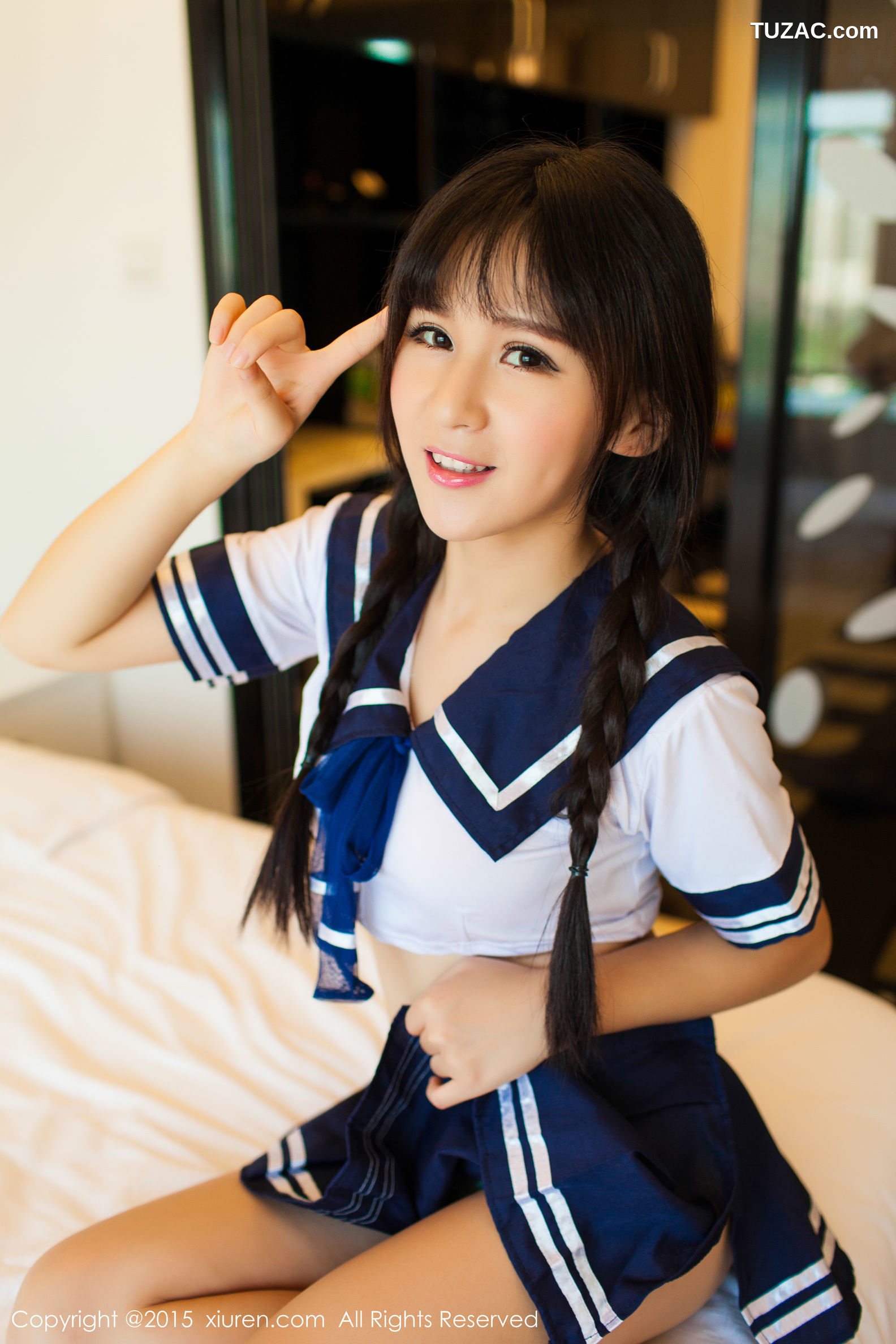 XiuRen秀人网-405-唐雨辰Tyc-《水手校服-热裤系列》-2015.10.12