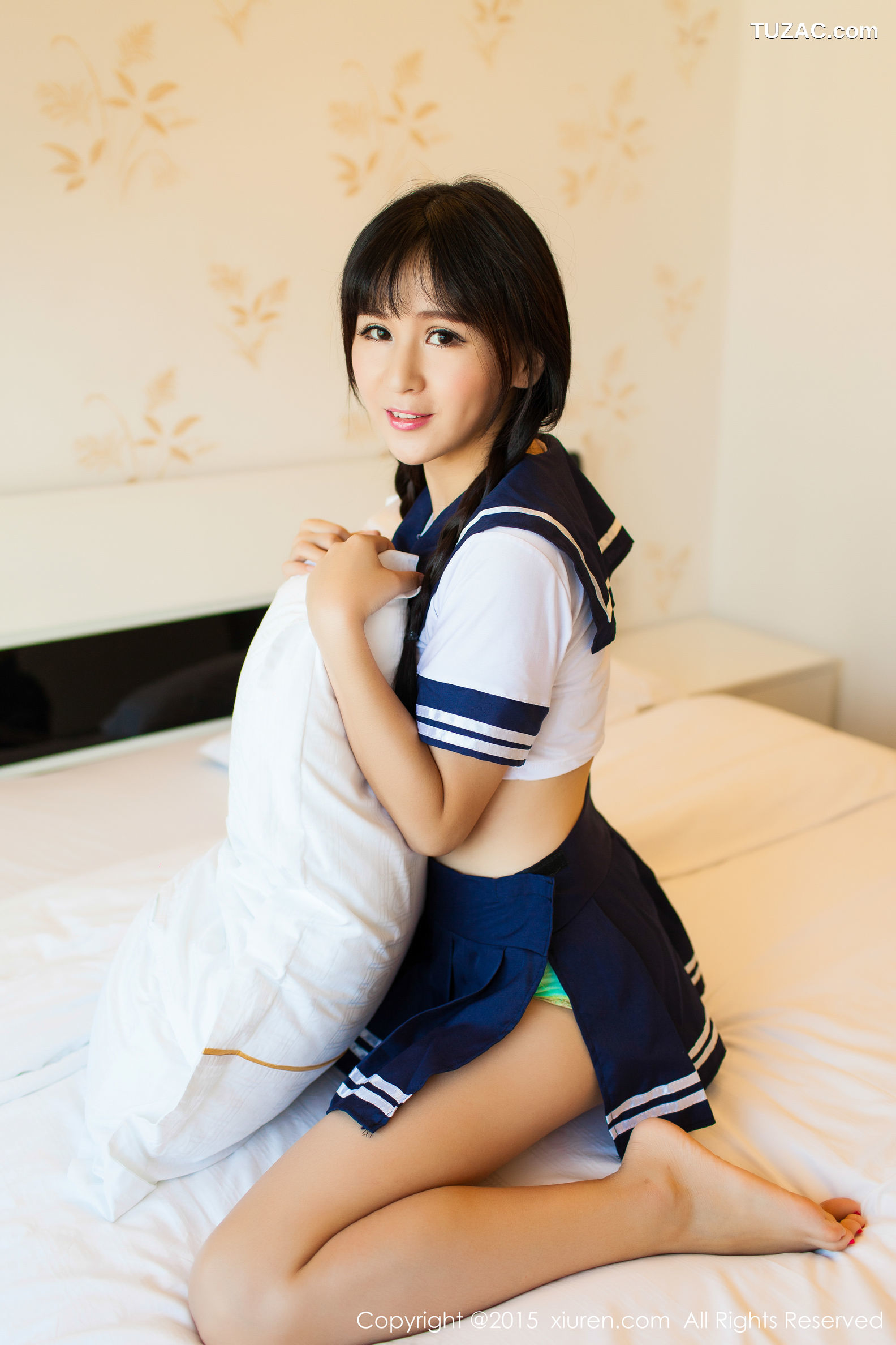 XiuRen秀人网-405-唐雨辰Tyc-《水手校服-热裤系列》-2015.10.12