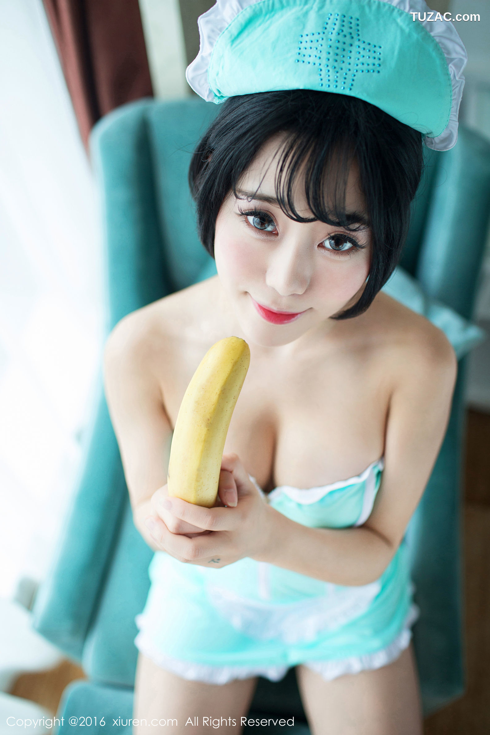 XiuRen秀人网-550-兜豆靓-《香蕉小护士》-2016.06.23
