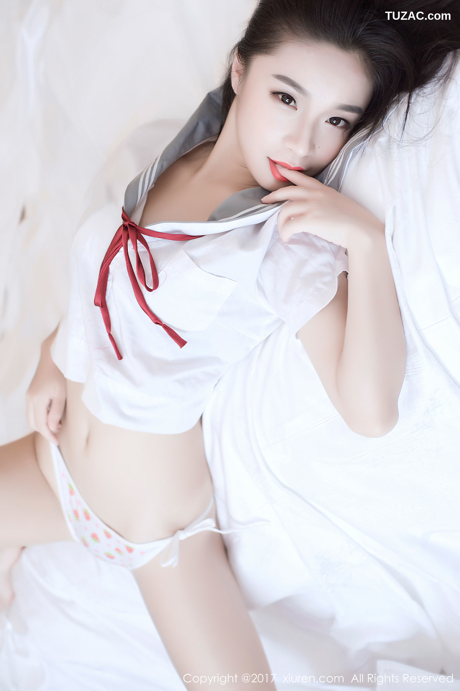XiuRen秀人网-688-绮梦Cherish-《如同粉嫩玉石一般的软妹子》-2017.01.25
