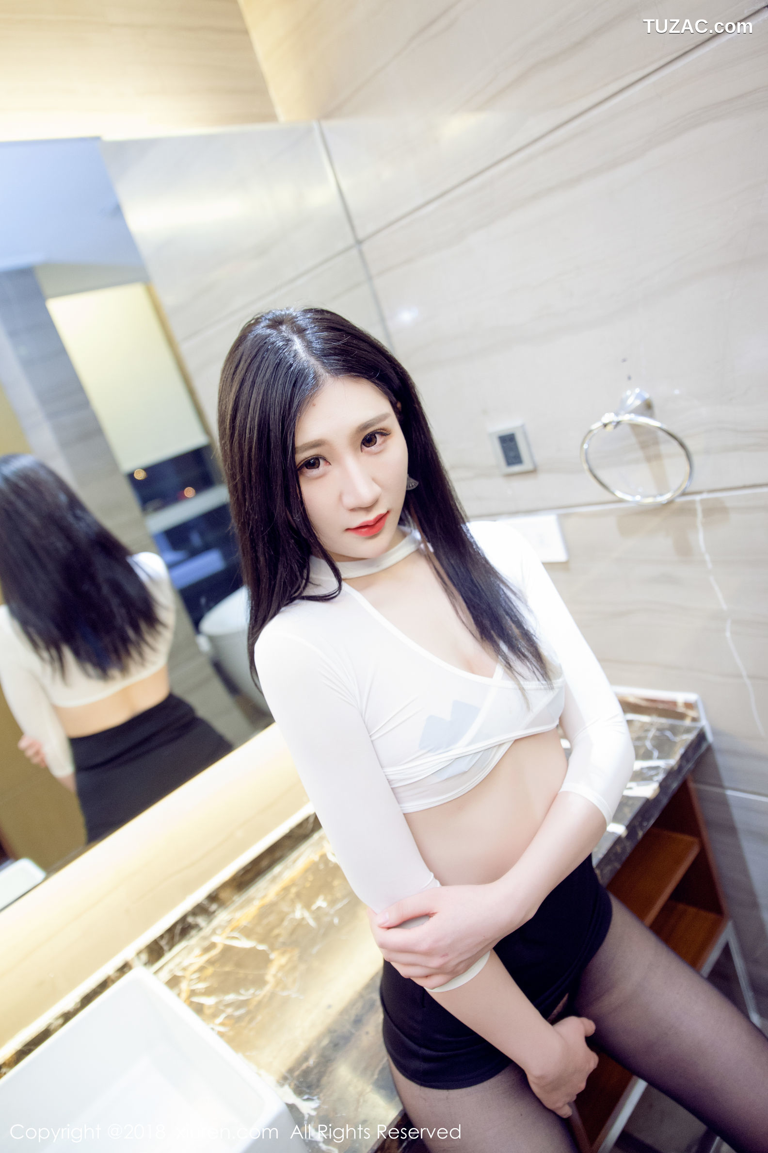 XiuRen秀人网-942-玄子-《黑丝OL-开档无内丝袜-SM捆绑式情趣》-2018.02.28
