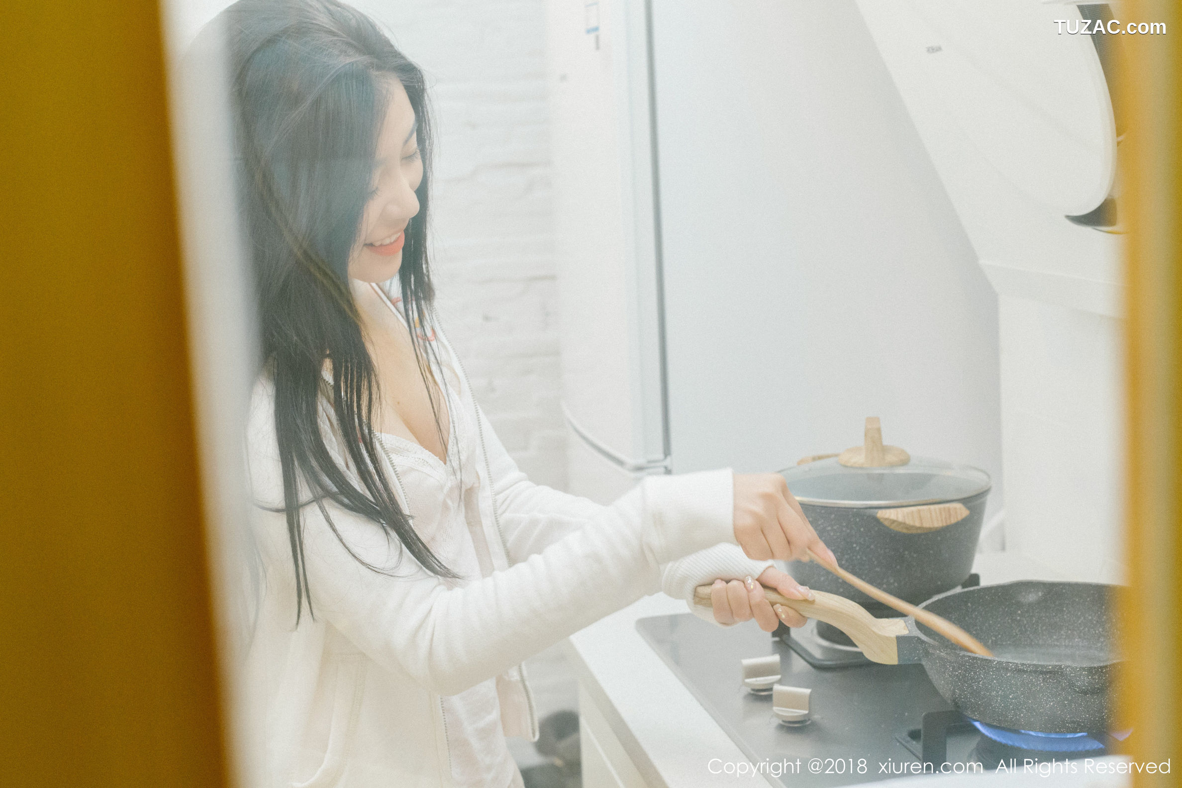 XiuRen秀人网-1024-许诺-《早安女友系列》-2018.05.22