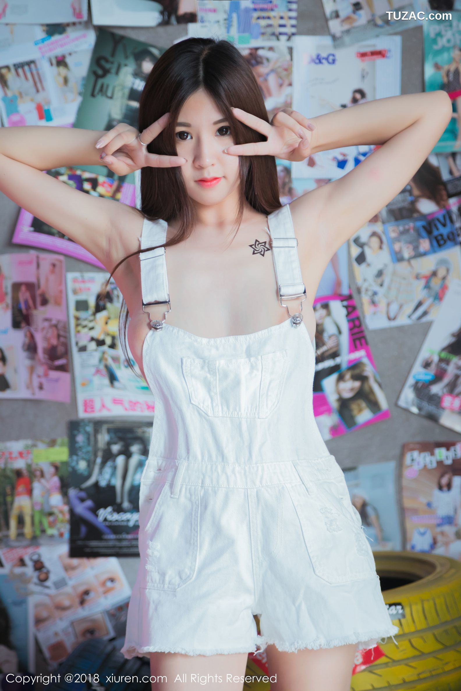 XiuRen秀人网-1032-点点Lily-《童颜巨乳软妹子》-2018.05.31