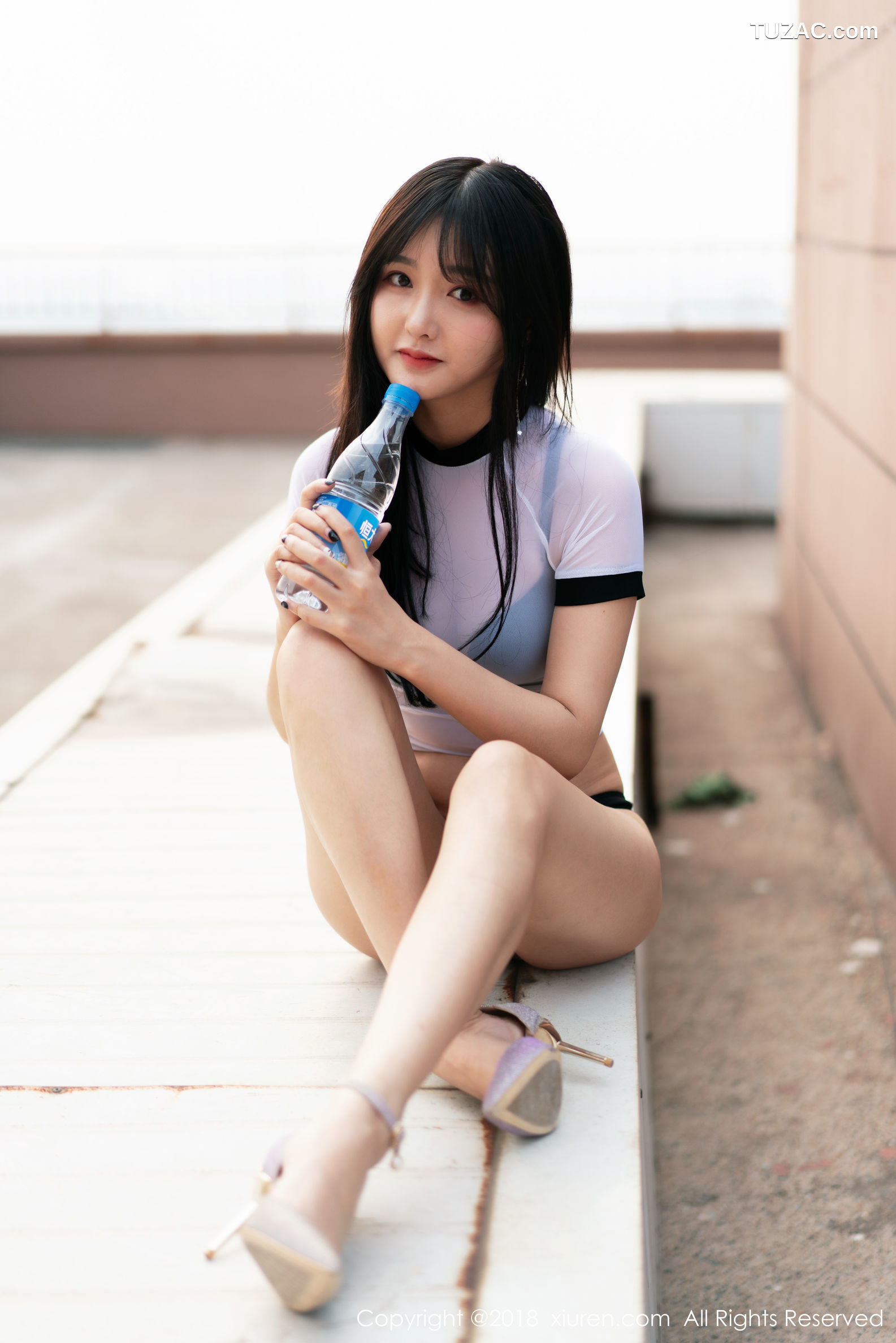 XiuRen秀人网-1153-拉拉Lala-《非常原生态的妹子》-2018.09.10
