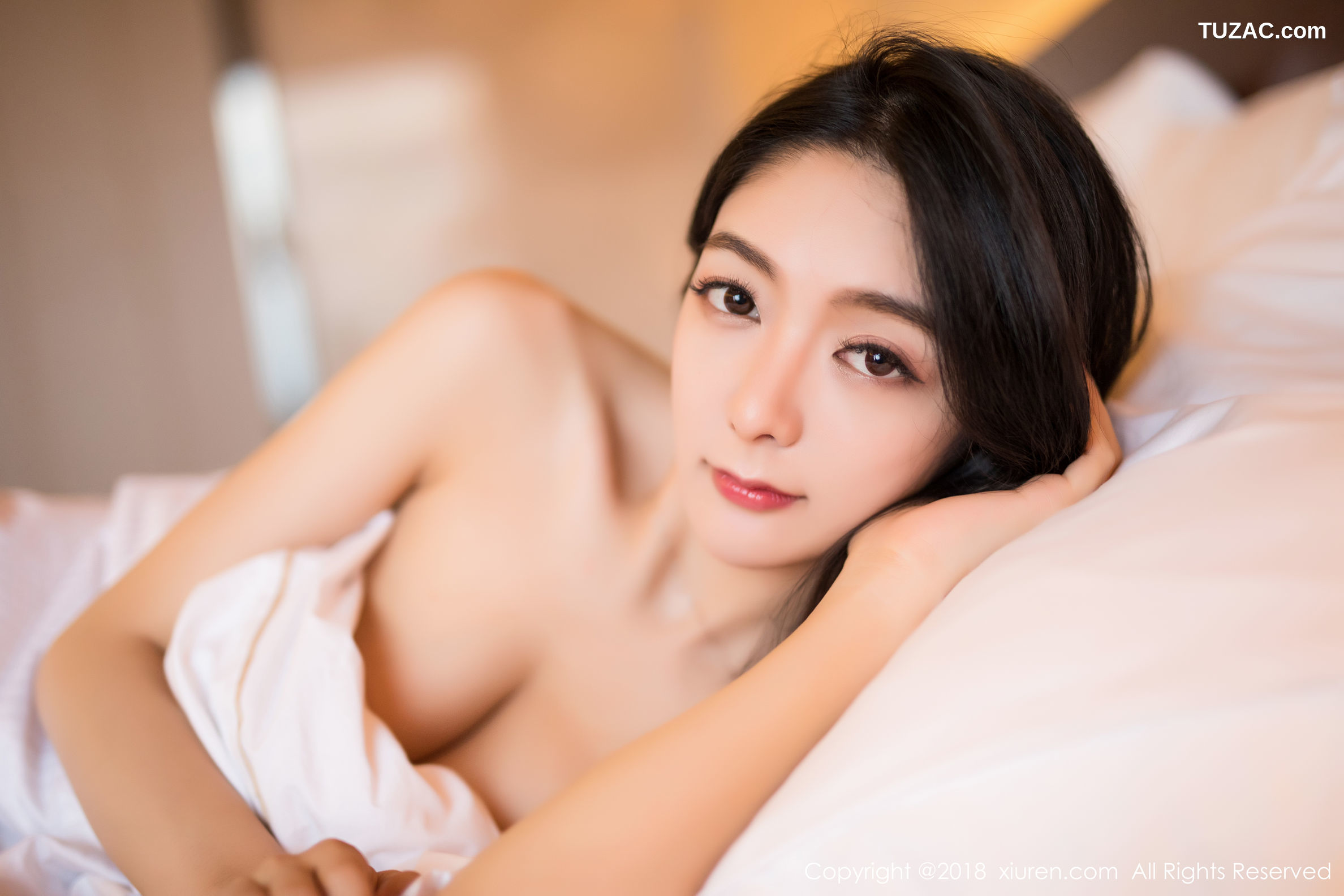 XiuRen秀人网-1292-Angela喜欢猫-《性感粉红真空睡衣私房》-2018.12.27