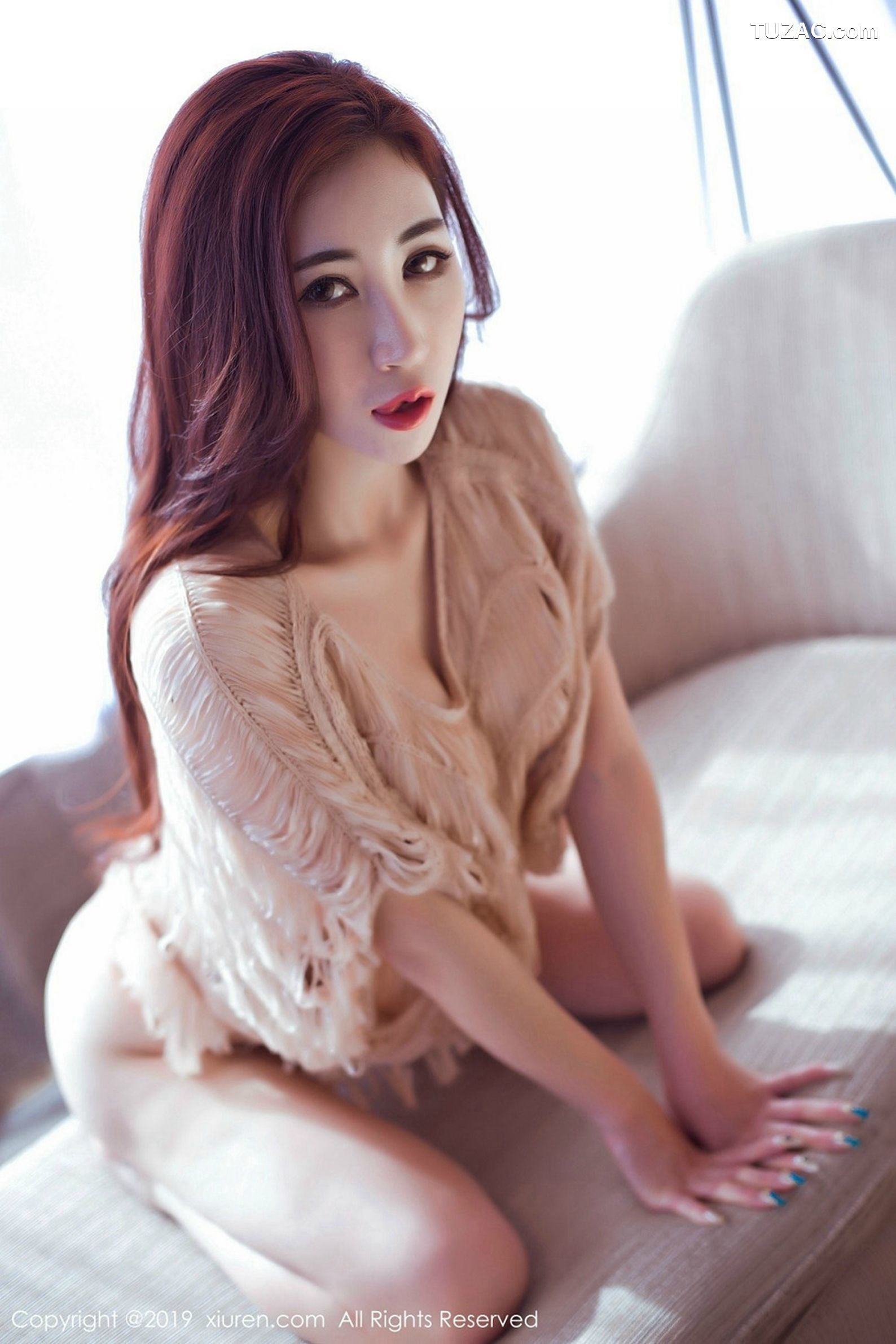 XiuRen秀人网-1350-孙梦瑶-《白色蕾丝女仆装和肉色线衣》-2019.02.25