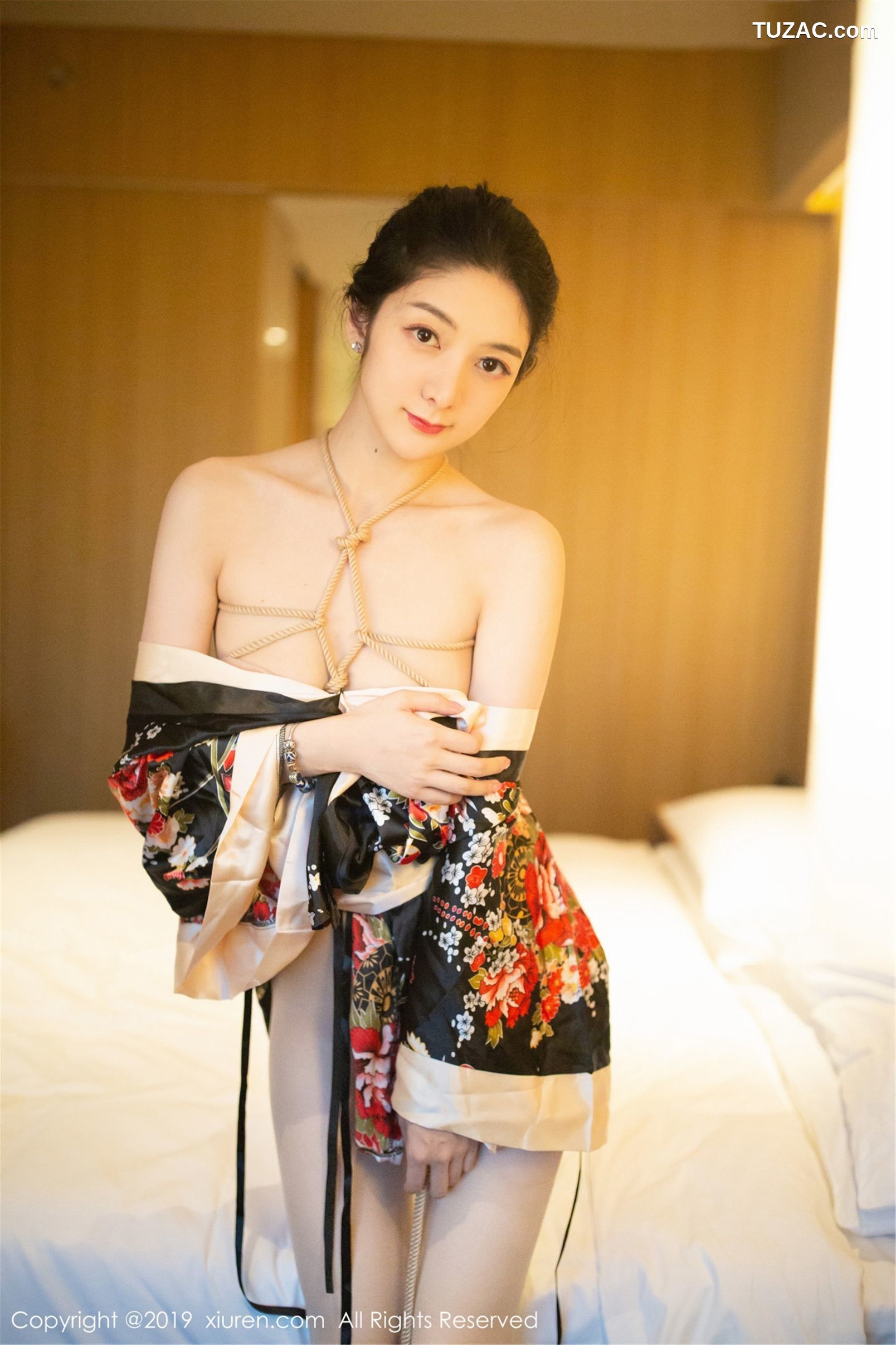 XiuRen秀人网-1444-Angela喜欢猫-《异域和服与捆绑SM》-2019.05.10