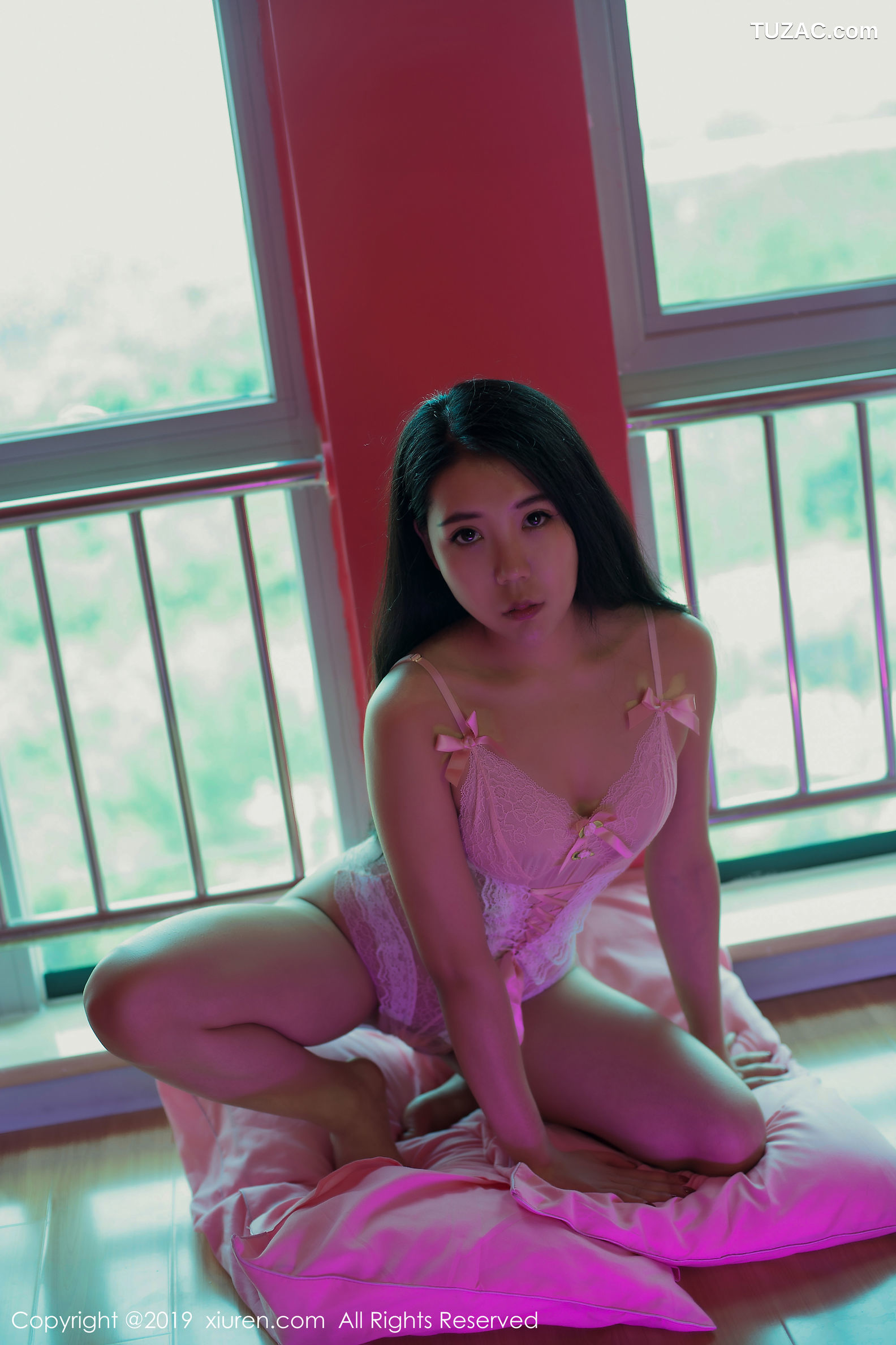 XiuRen秀人网-1553-放空Lily-《混元超大纯天然蜜桃臀妹子》-2019.07.17