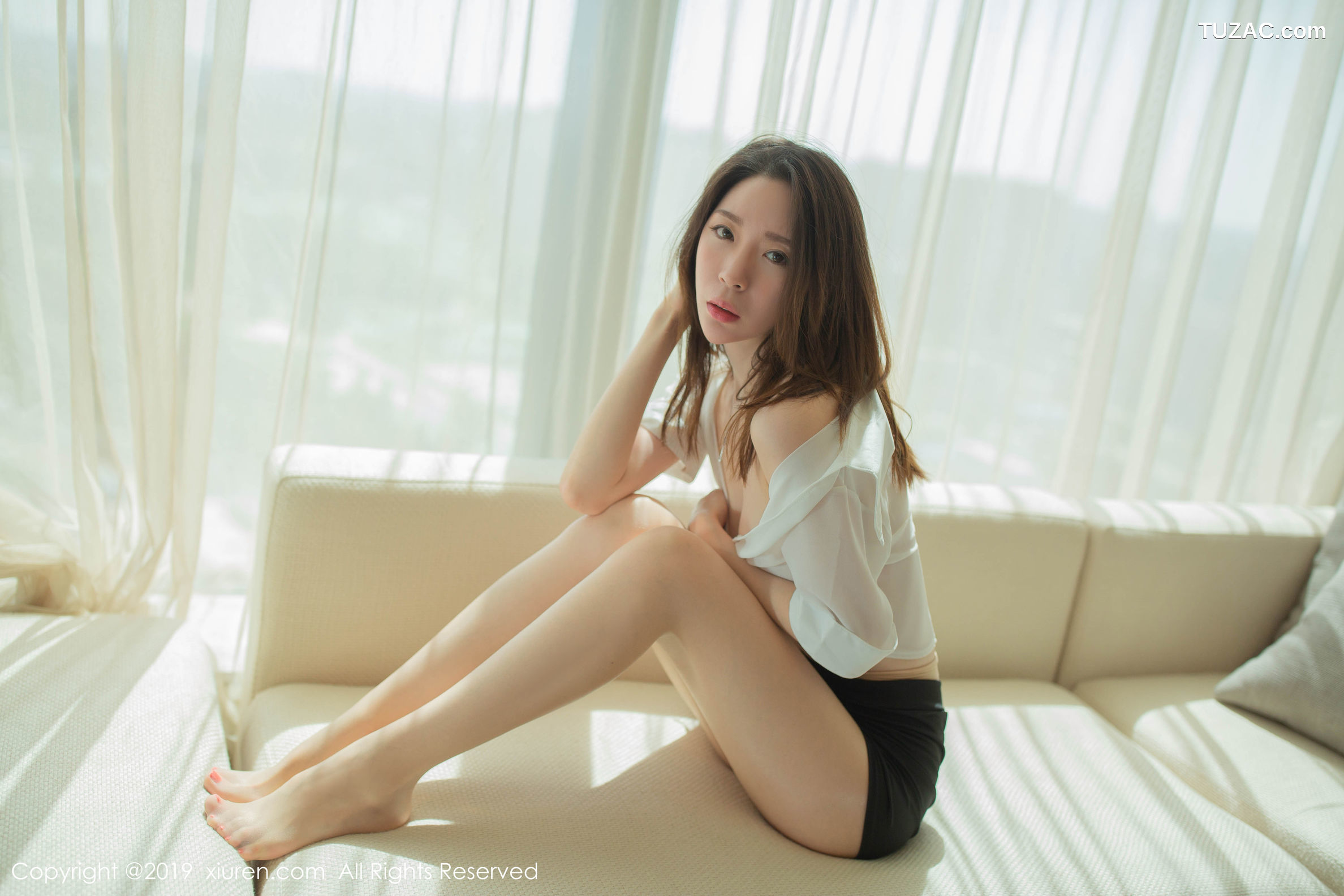 XiuRen秀人网-1645-梦心月-《秘书职业制服》-2019.08.26