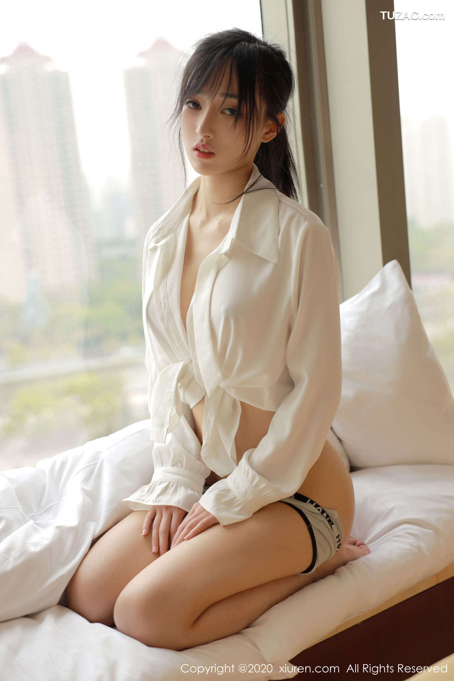 XiuRen秀人网-2191-陈梵妮Fanny-《性感白衬衫系列》-2020.04.27