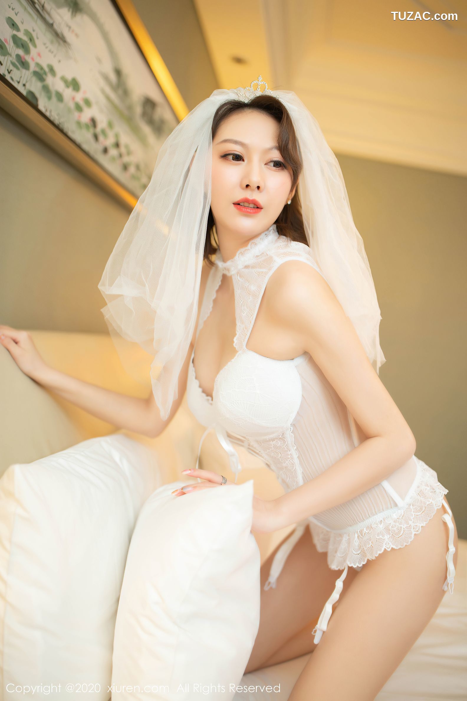 XiuRen秀人网-2328-艺轩-《唯美曼妙婚纱系列》-2020.07.14