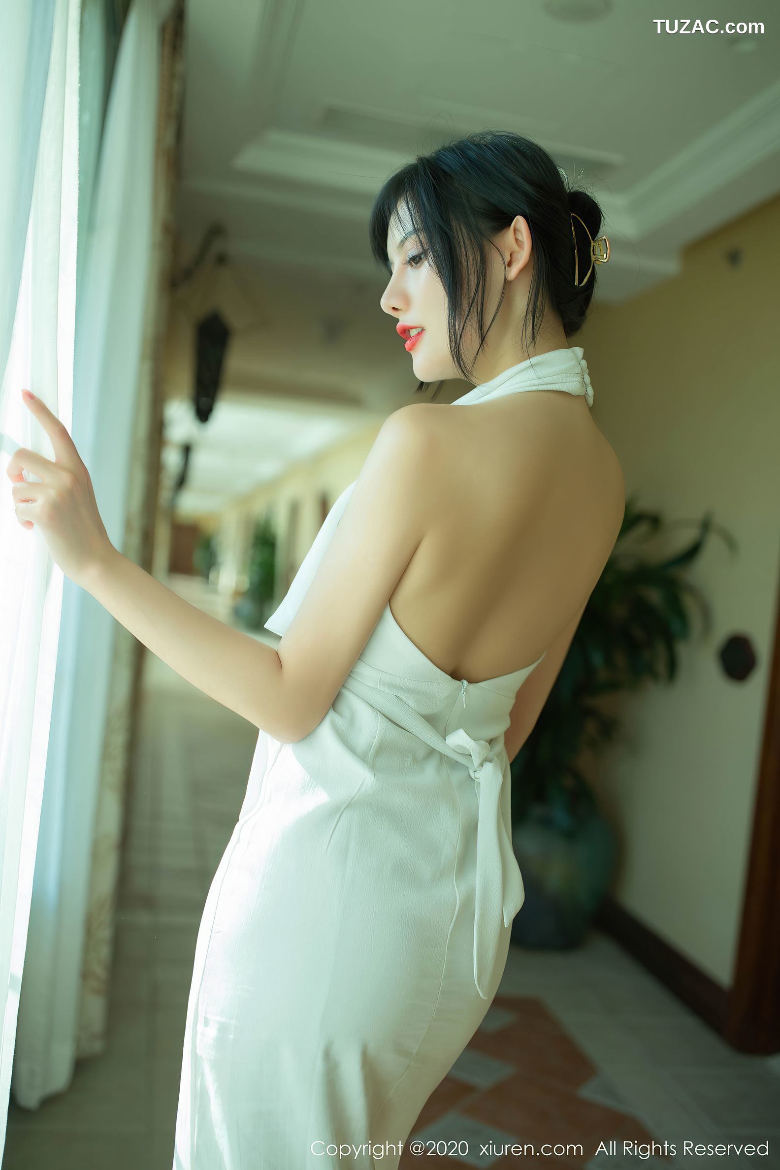 XiuRen秀人网-2389-就是阿朱啊-《白色长裙系列》-2020.07.30