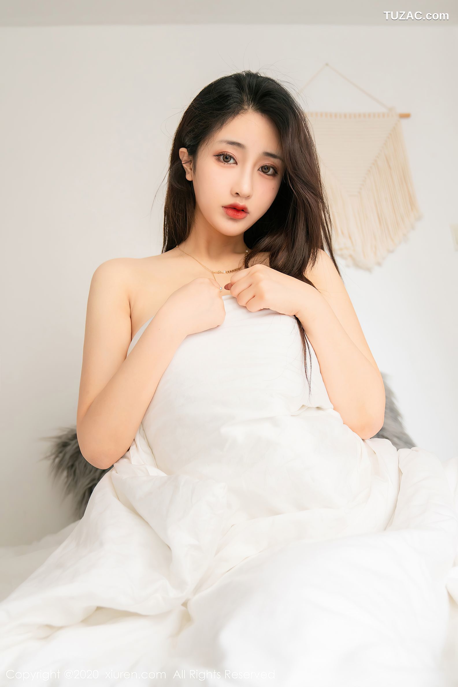 XiuRen秀人网-2419-林子欣Freya-《紫色小女人的早晨系列》-2020.08.07