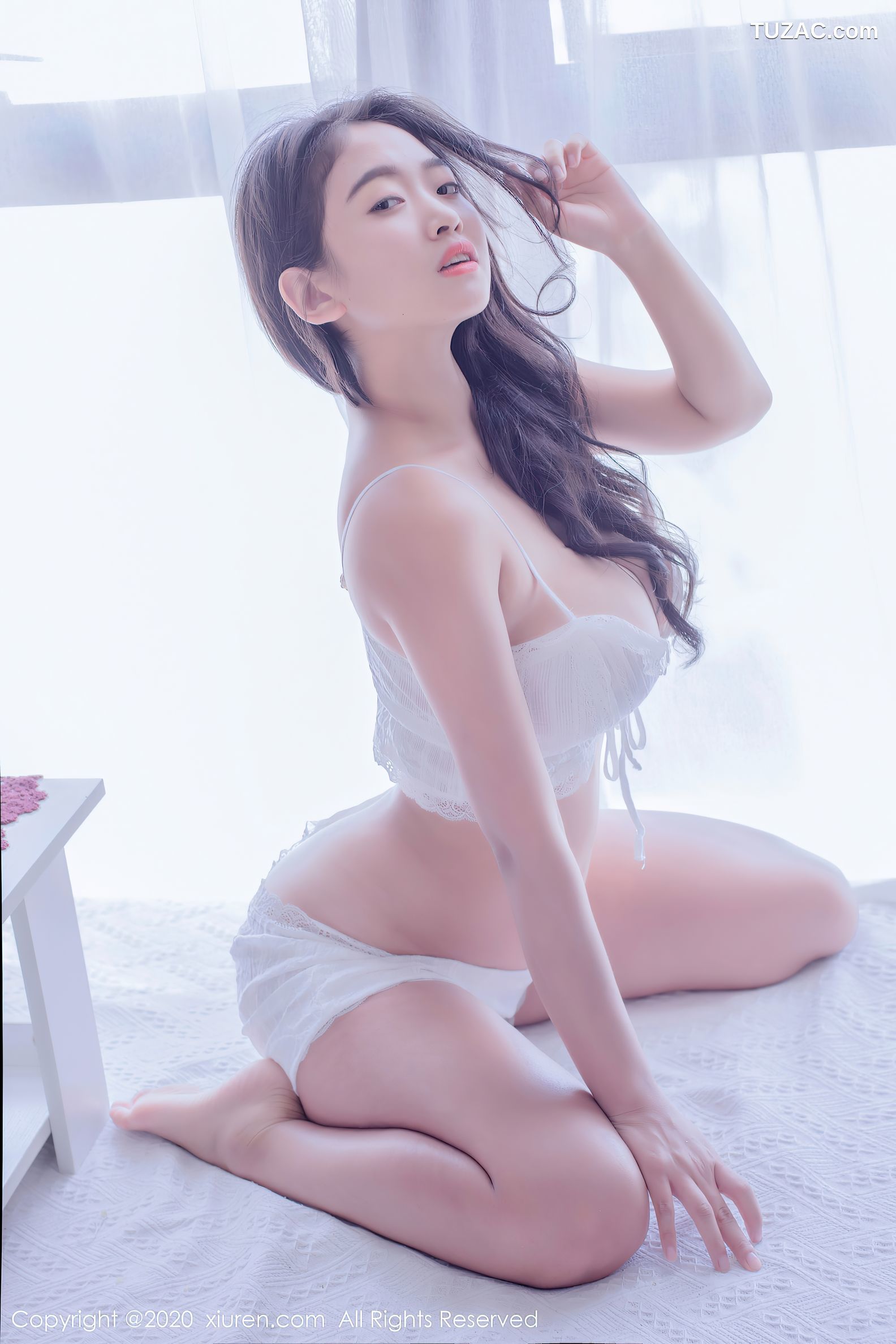 XiuRen秀人网-2821-舞媚歆-《居家私密熟女》-2020.11.25