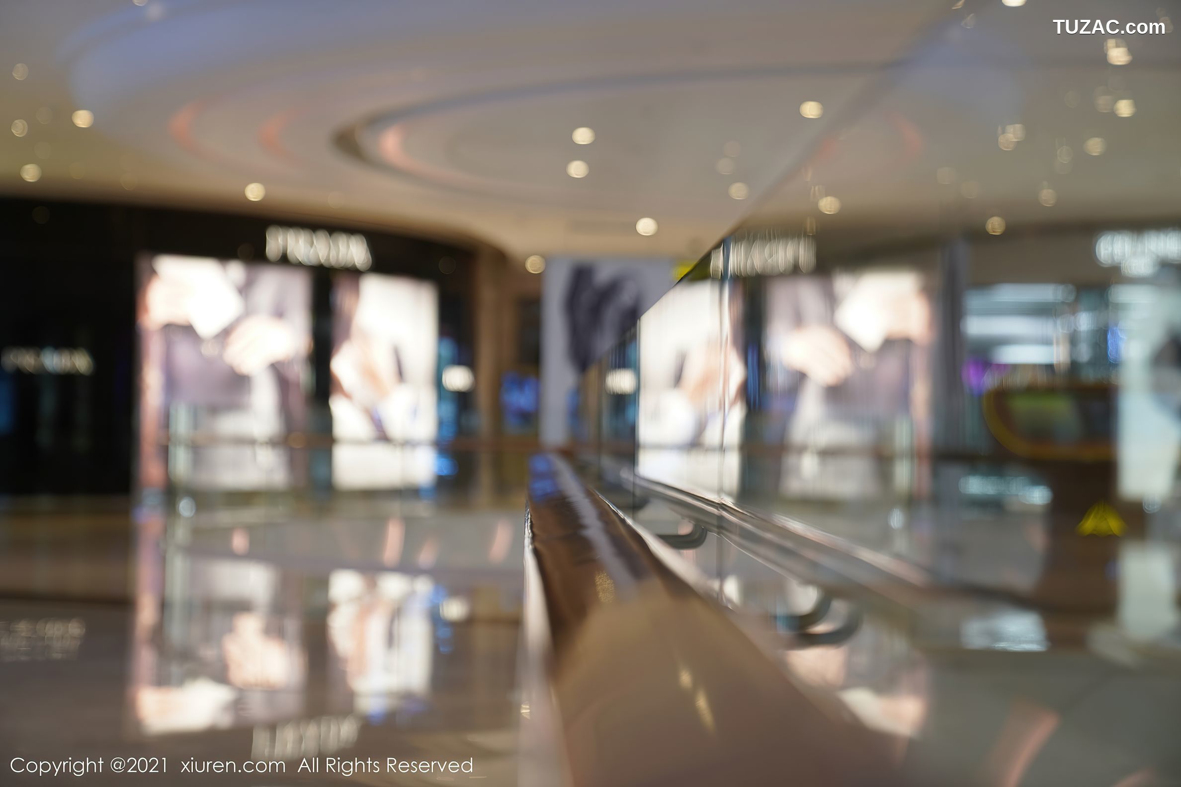 XiuRen秀人网-3001-糯美子MINIbabe-澳门旅拍紧身内衣-2021.01.13