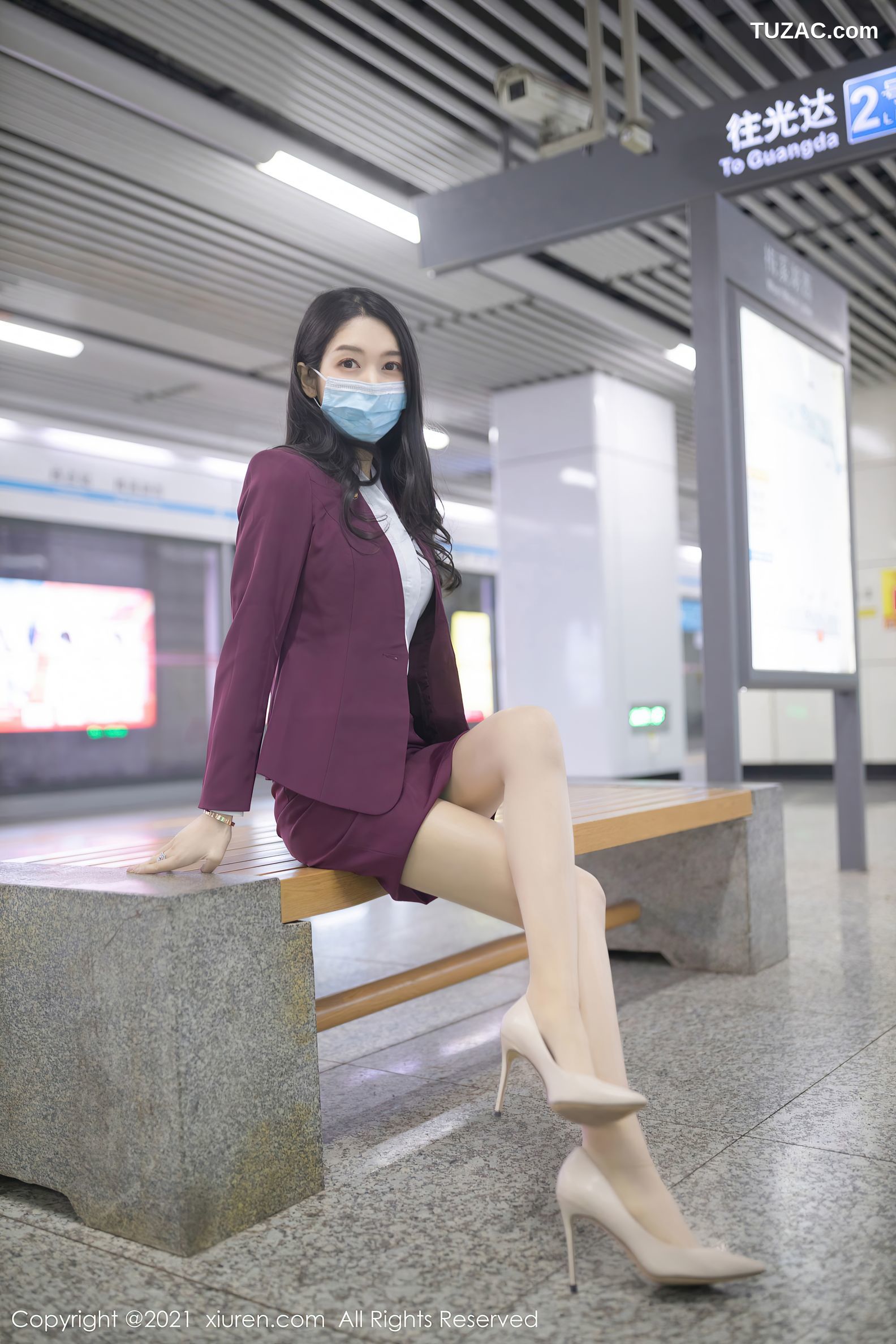 XiuRen秀人网-3092-Angela小热巴-末班地铁场景主题肉丝蕾丝内裤-2021.02.07