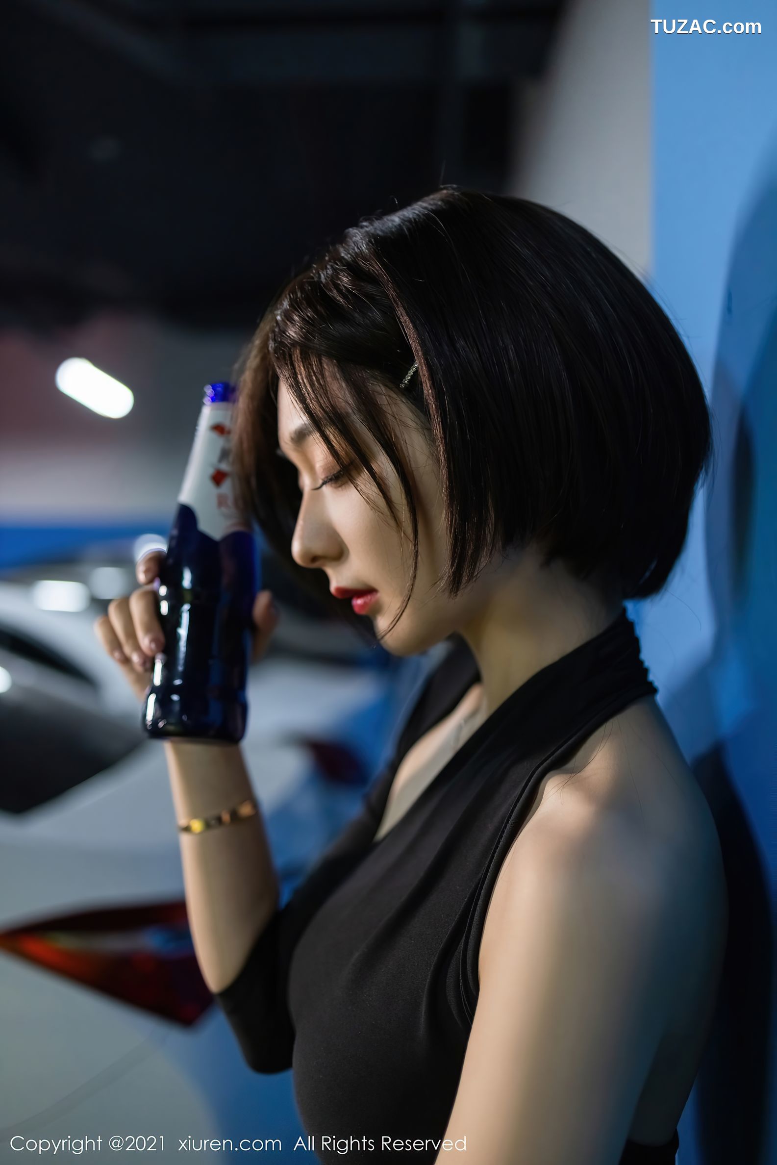 XiuRen秀人网-3264-Angela00-户外剧情主题低胸礼裙黑丝-2021.03.31