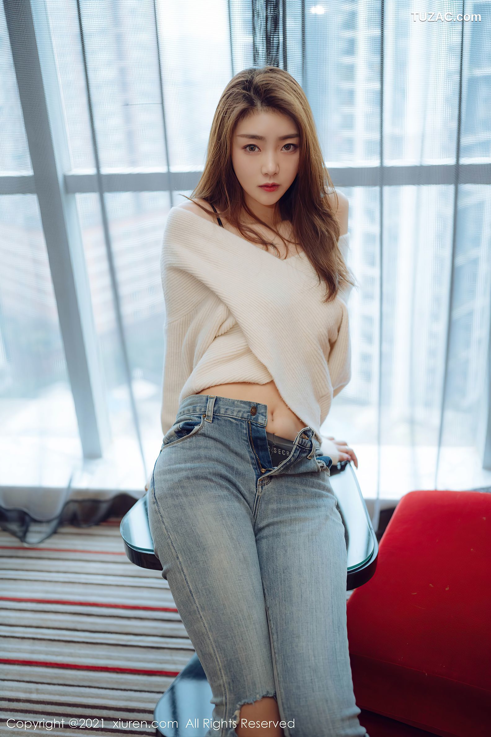 XiuRen秀人网-3493-可樂Vicky-紧身牛仔裤超薄黑丝-2021.06.02