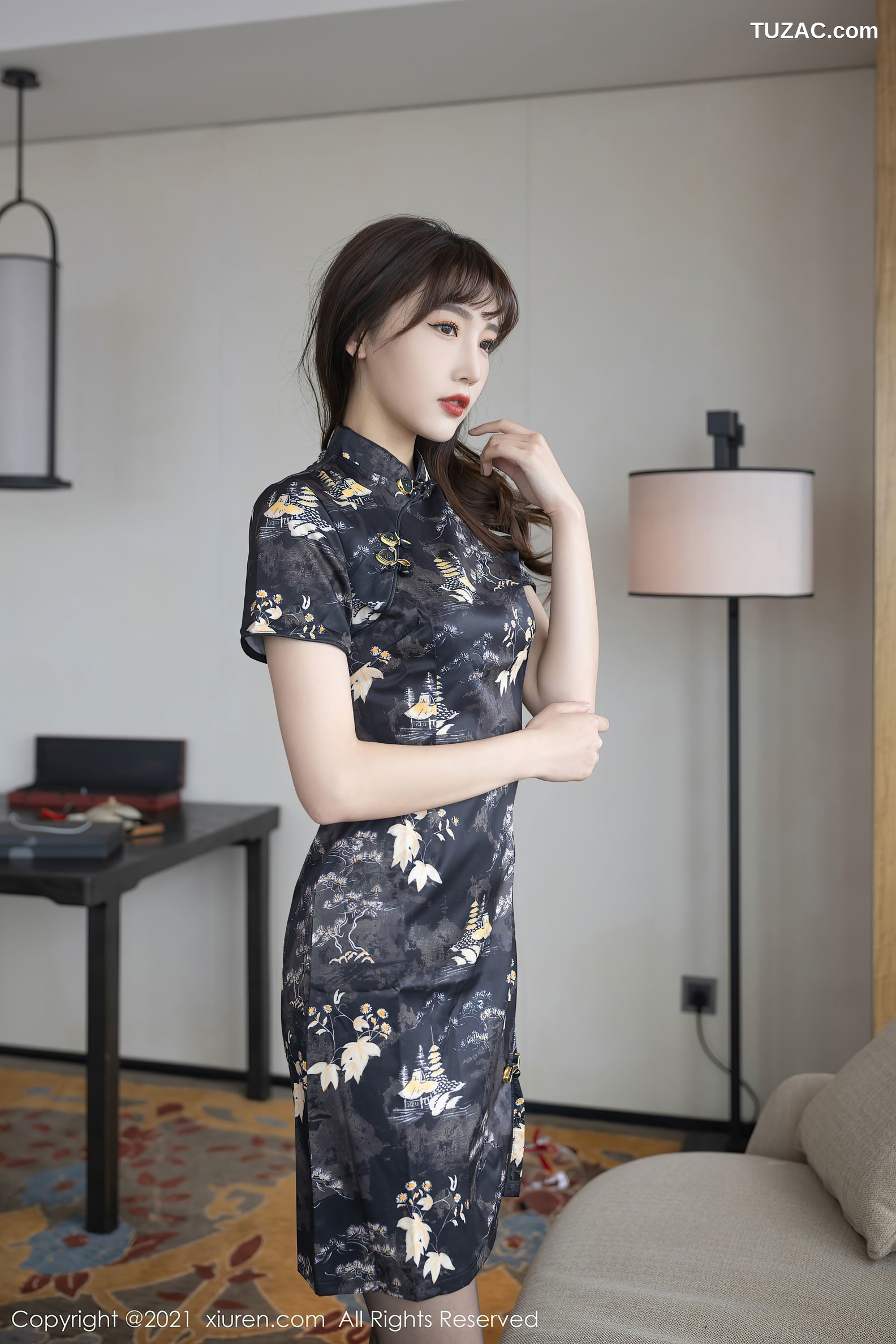 XiuRen秀人网-3674-陆萱萱-古韵旗袍性感红色内衣情趣捆绑迷人-2021.07.15