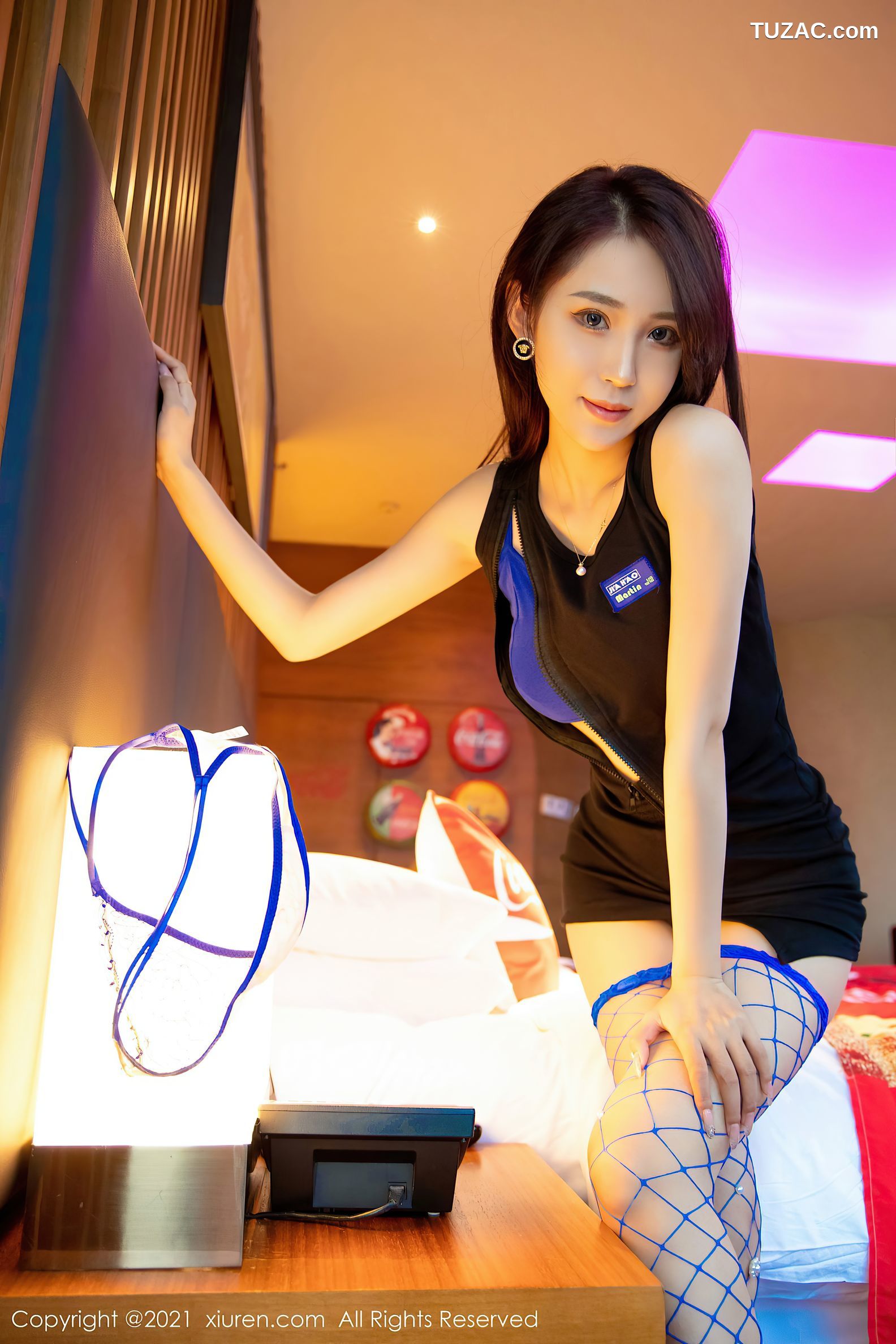 XiuRen秀人网-3886-周慕汐baby-职场OL主题蓝色网袜-2021.09.02