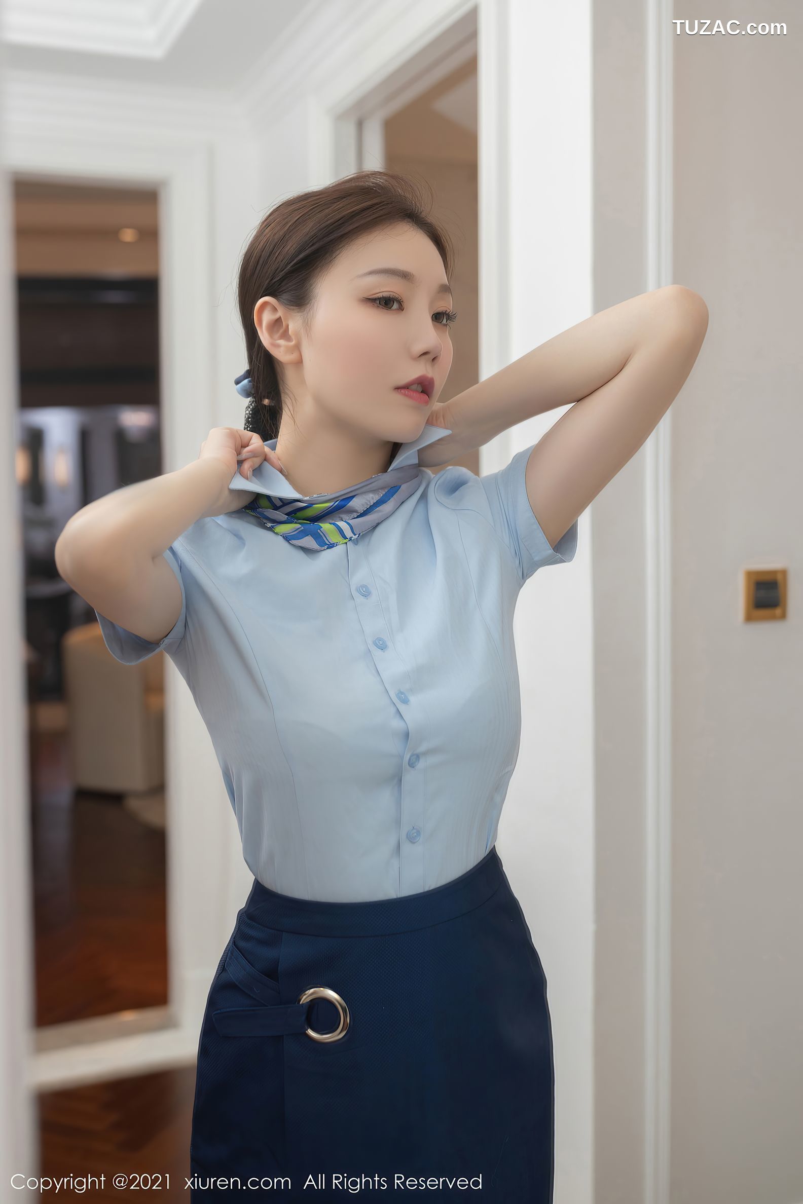 XiuRen秀人网-3902-安然Maleah-起床日记主题性感黑色内衣肉丝裤袜-2021.09.06