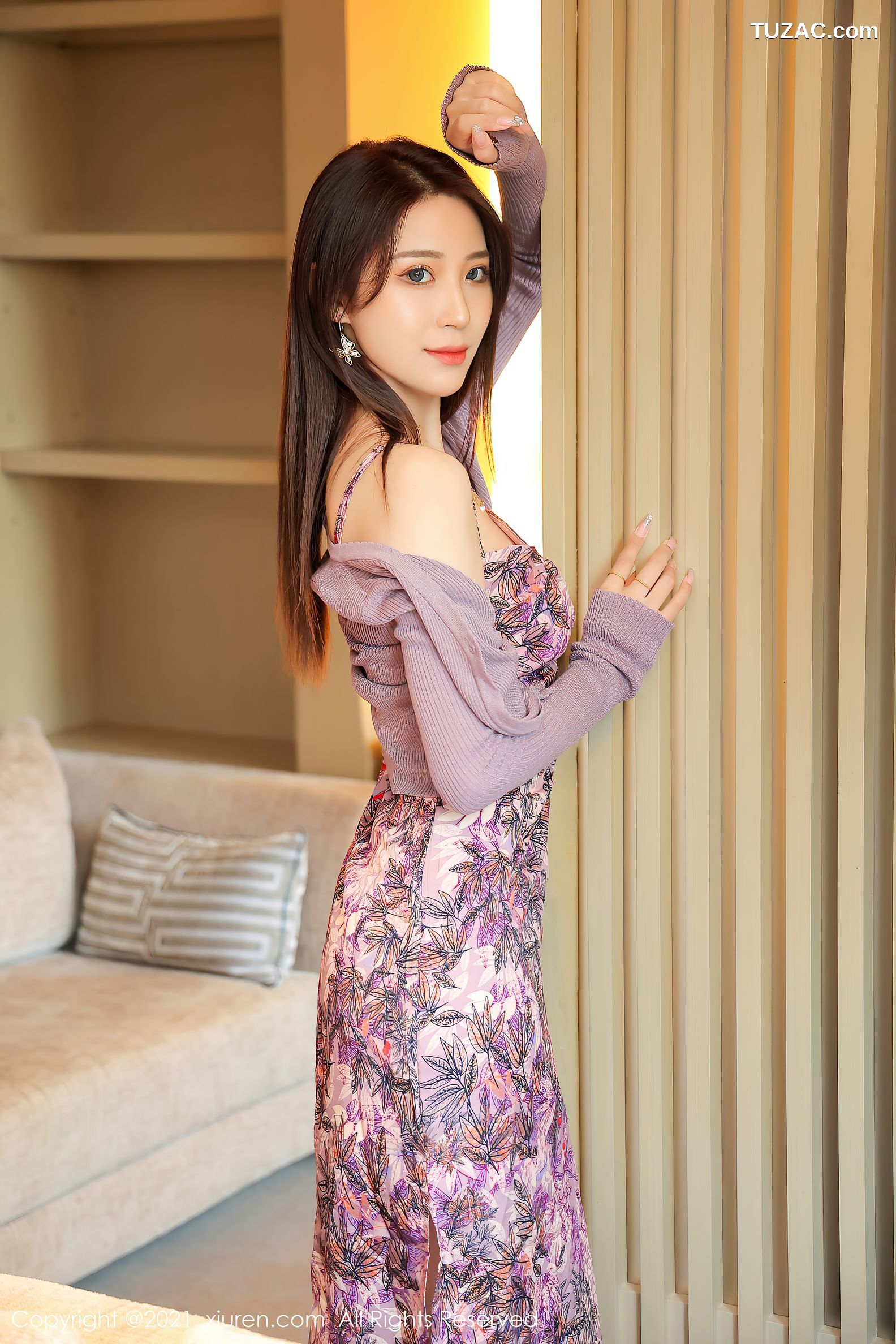 XiuRen秀人网-3950-周慕汐Baby-粉碎花长纱裙肉丝-09-2021.09.15