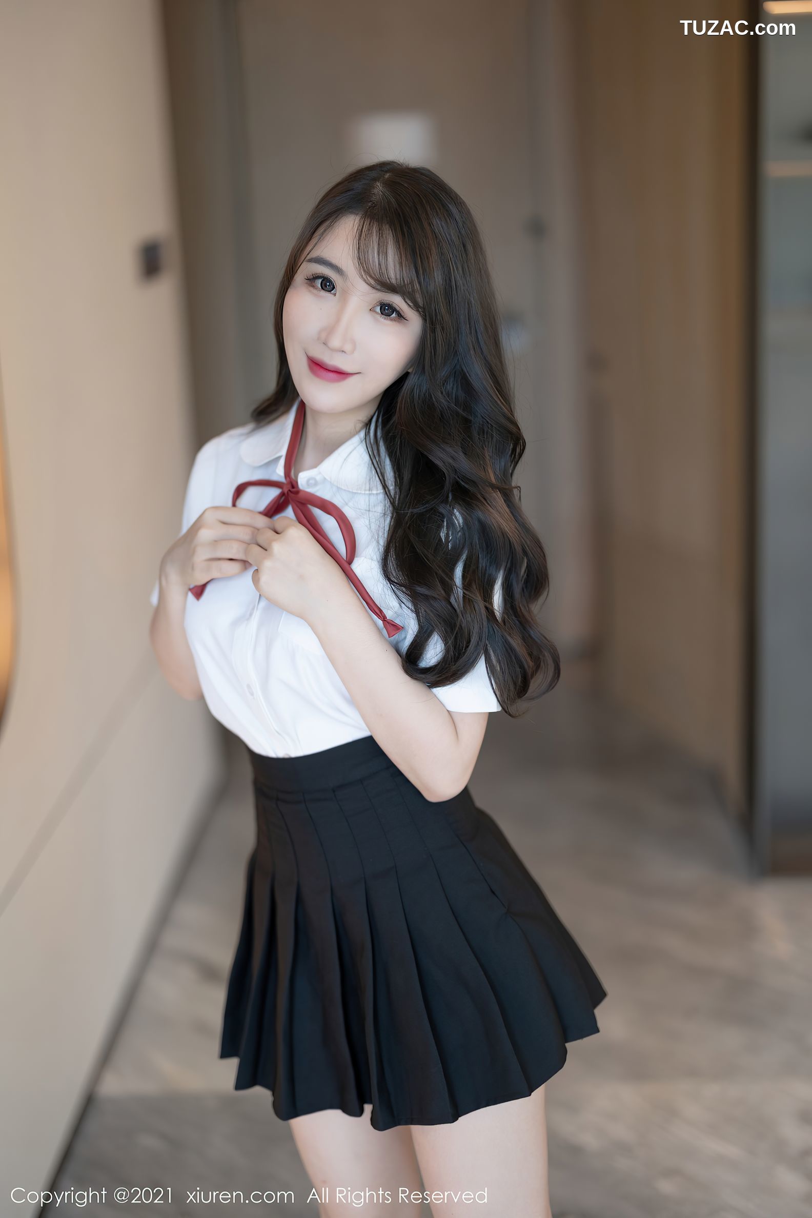 XiuRen秀人网-3960-Cherry绯月樱-深圳旅拍JK制服性感内衣-2021.09.16