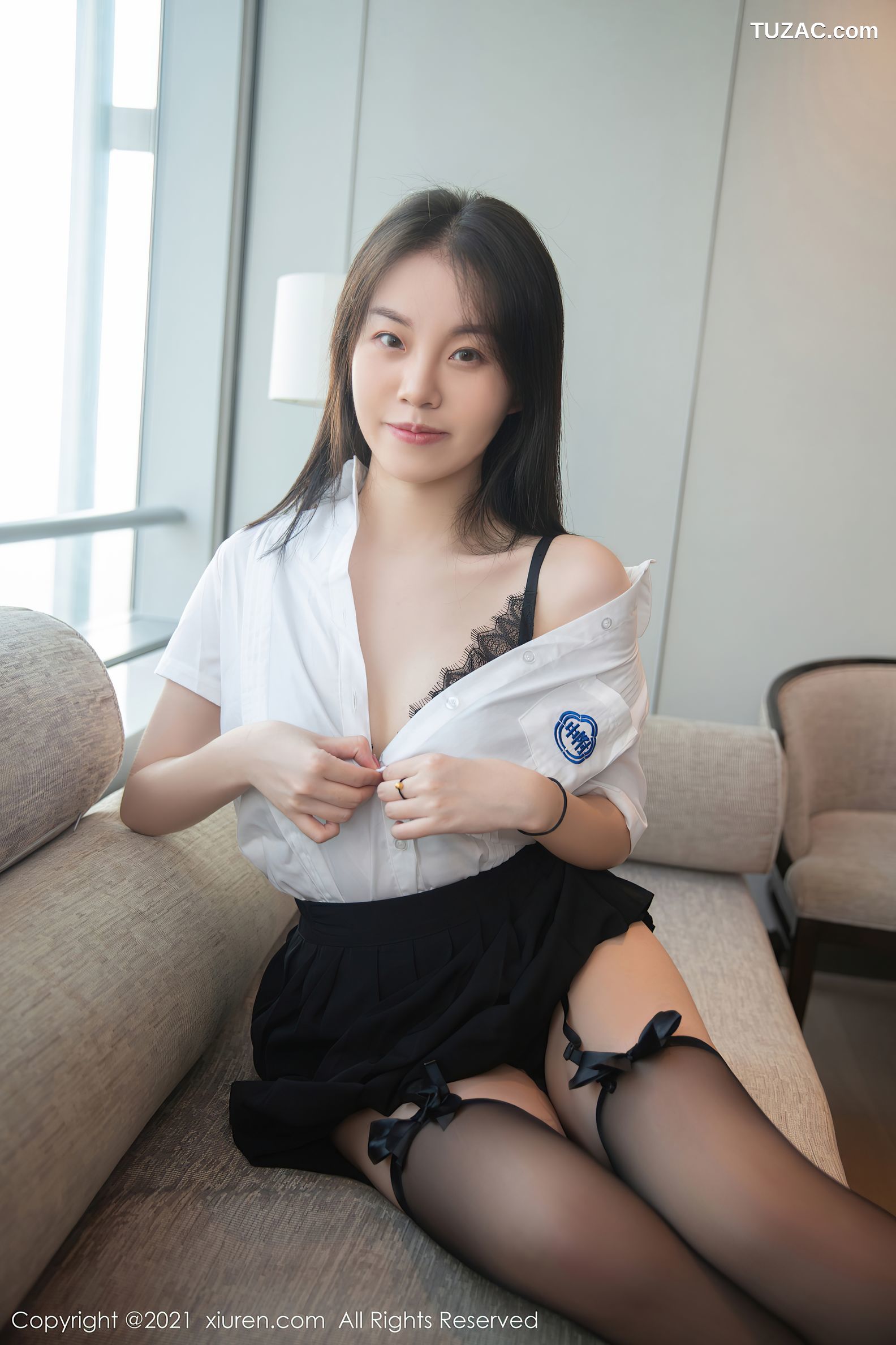 XiuRen秀人网-4049-一颗甜蛋黄a-家教老师主题丁字裤-2021.10.12