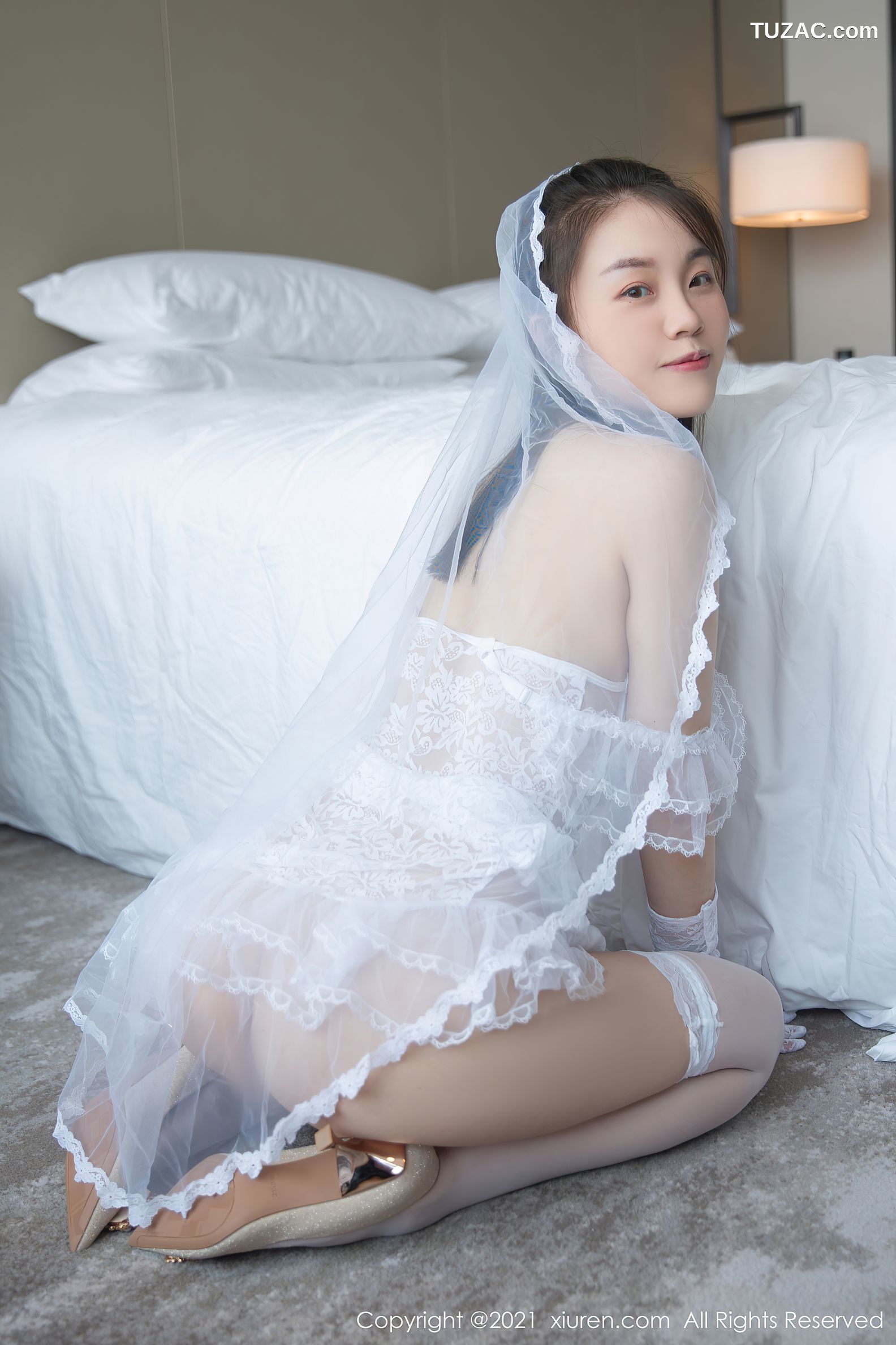 XiuRen秀人网-4119-一颗甜蛋黄a-白色唯美婚纱缕空-2021.10.26