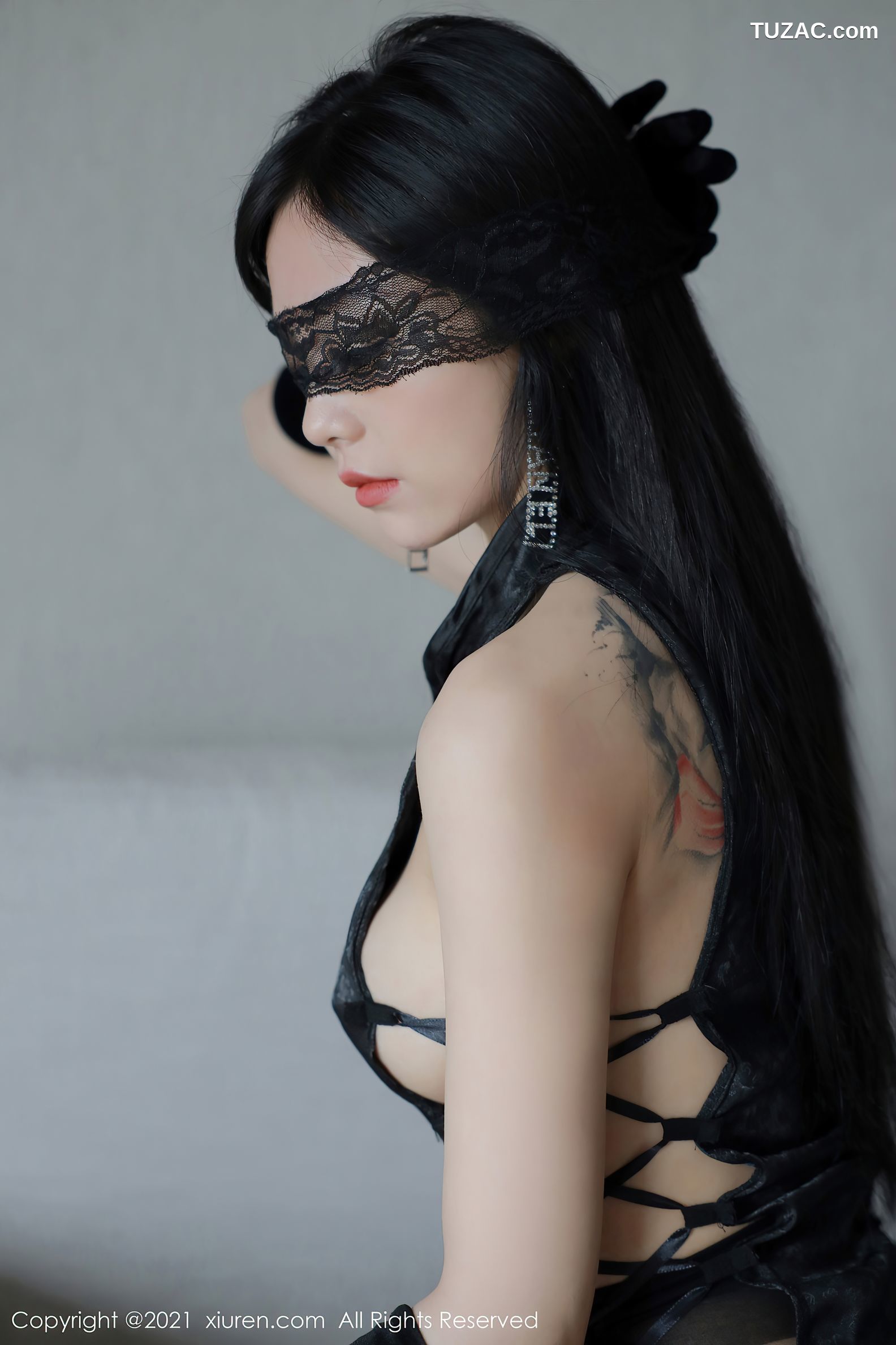 XiuRen秀人网-4125-佘贝拉Bella-黑色高开古韵旗袍黑丝-2021.10.27