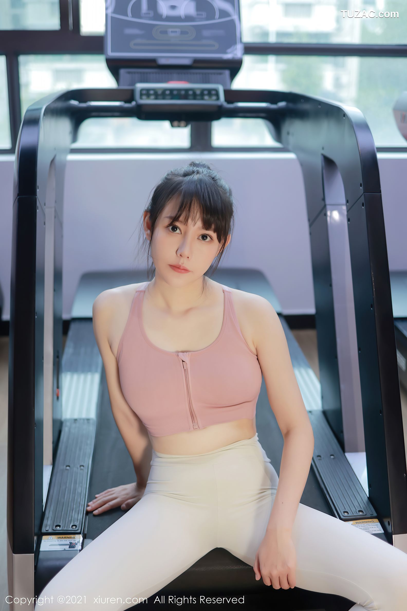 XiuRen秀人网-4137-韩希蕾-健身房性感运动内衣紧身-2021.10.29