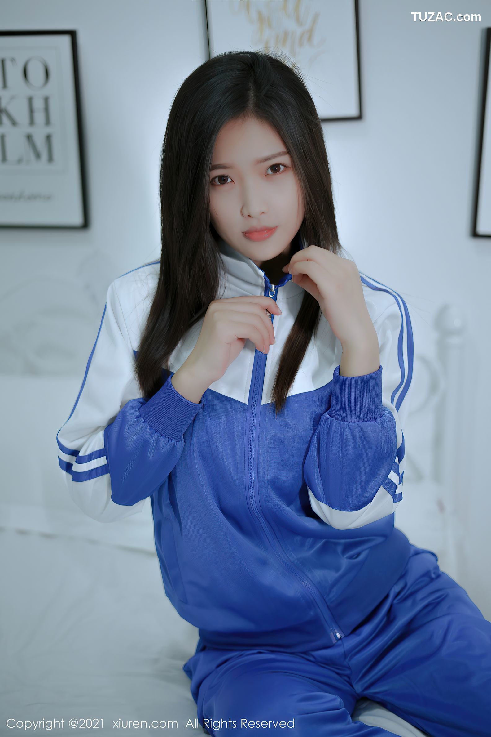 XiuRen秀人网-4252-星萌-清纯动人蓝色的校服蕾丝袜-2021.11.23