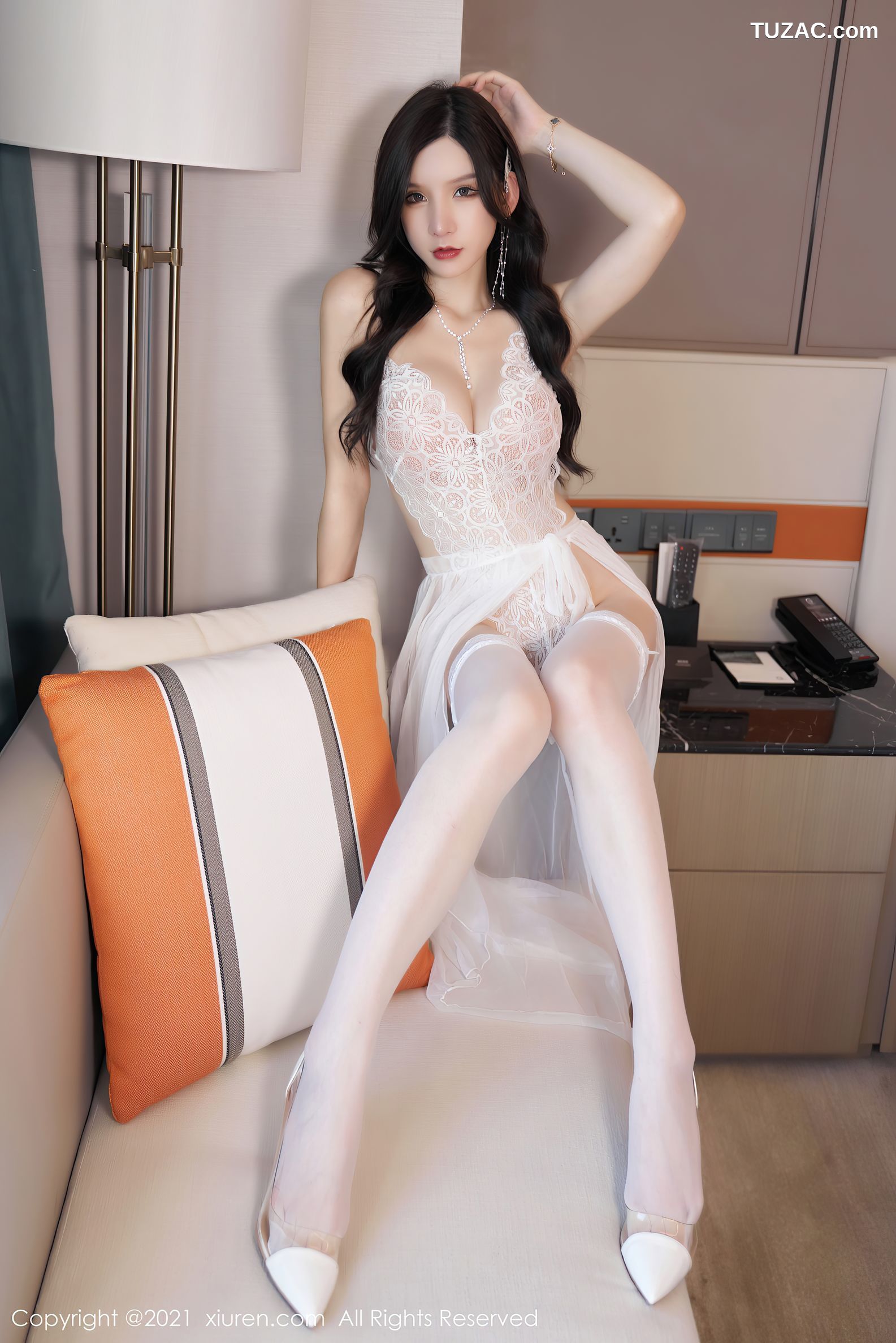 XiuRen秀人网-4284-周于希Sandy-洁白诱人蕾丝情趣内衣-2021.11.30