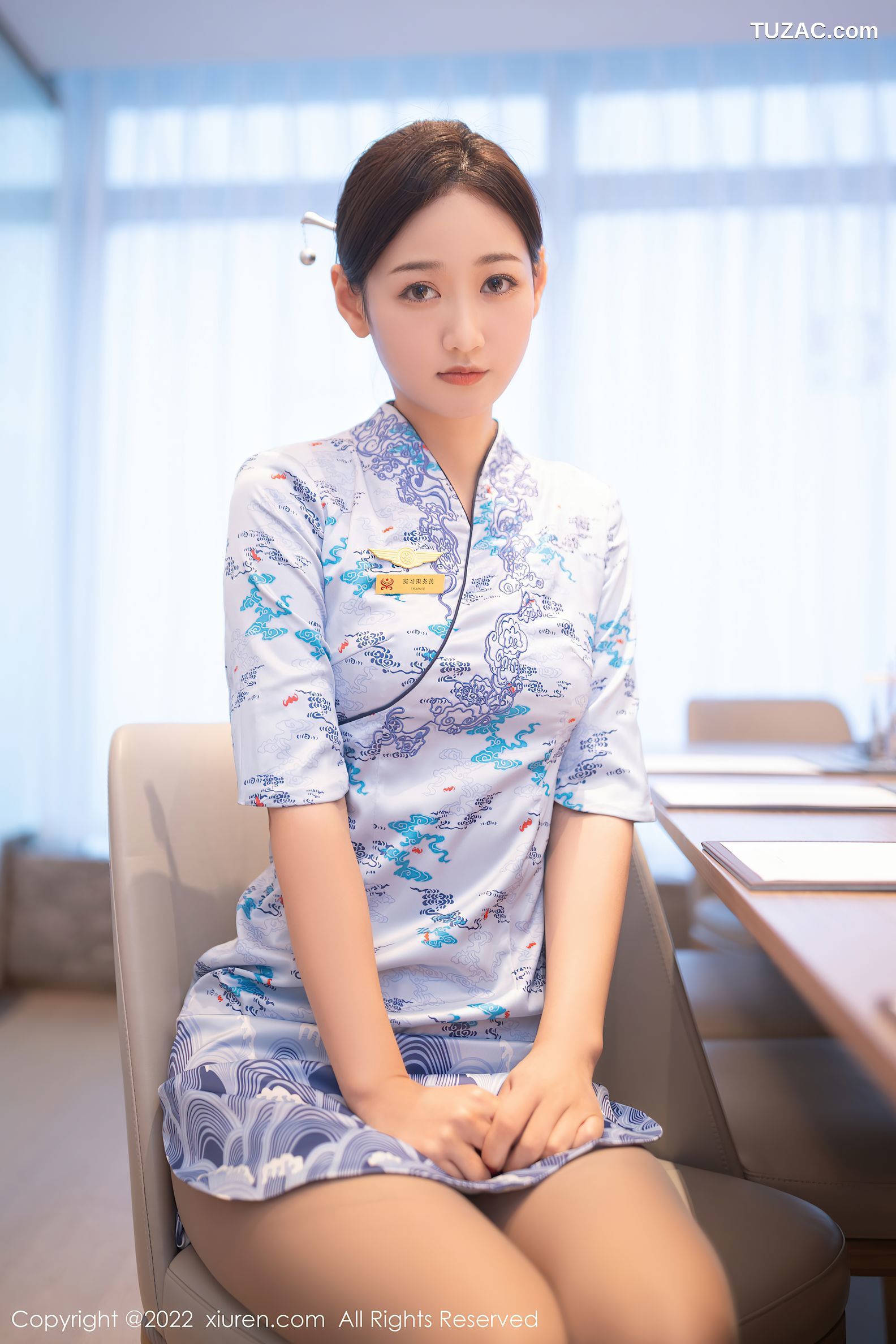 XiuRen秀人网-4552-唐安琪-珠三角旅拍空姐角色扮演-2022.02.07